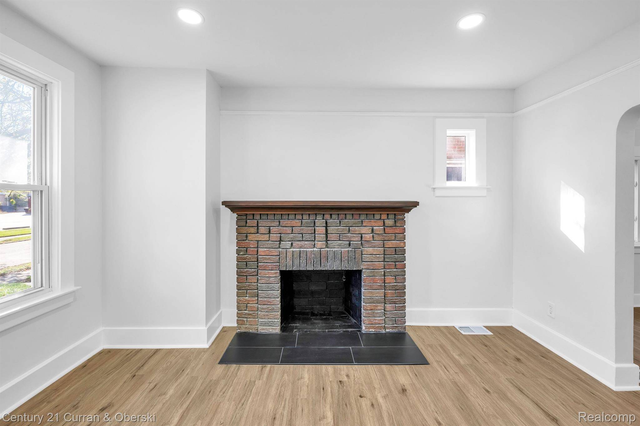 Detroit, MI 48238,15361 INDIANA ST