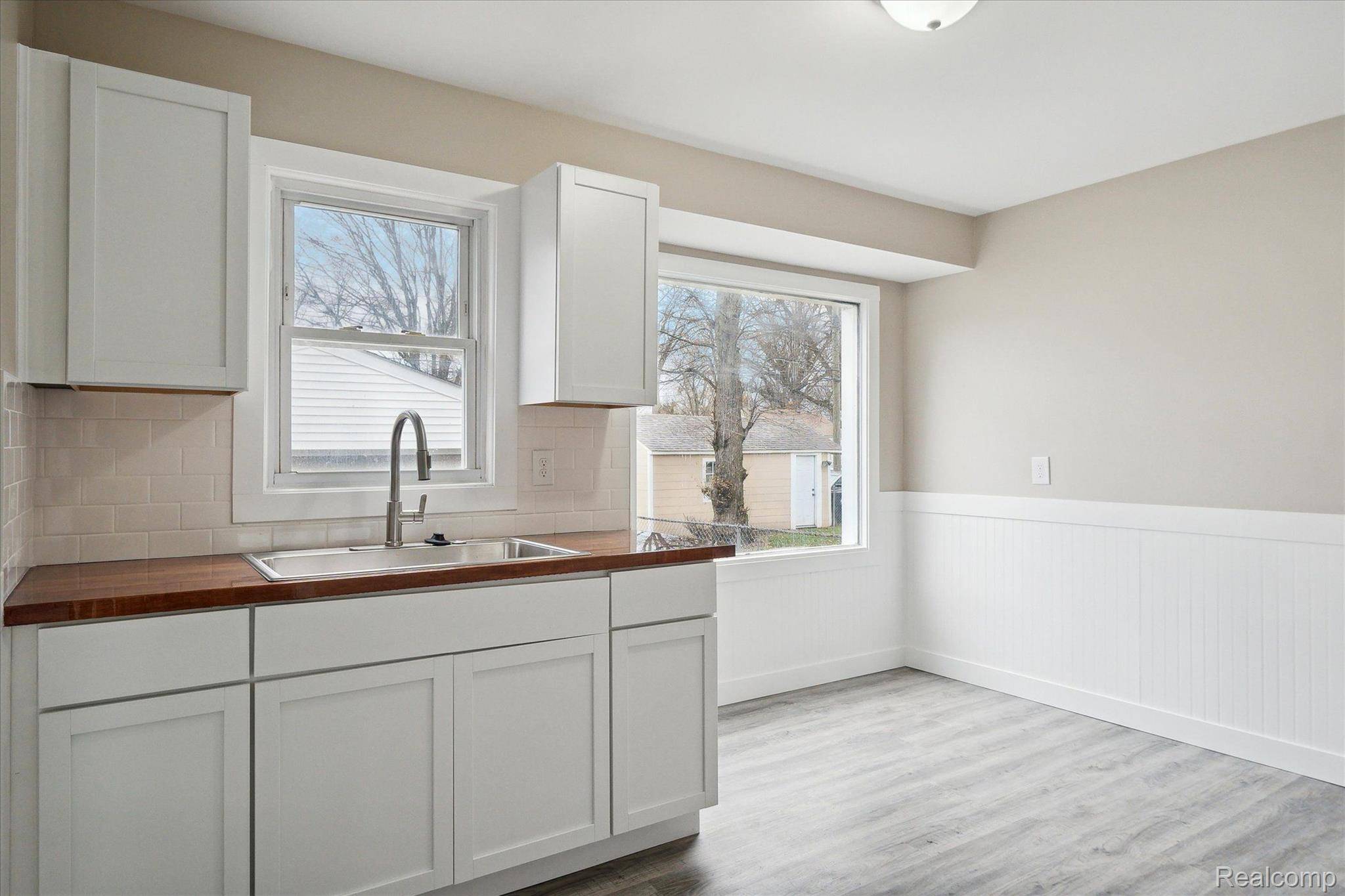 Redford, MI 48240,19493 INDIAN