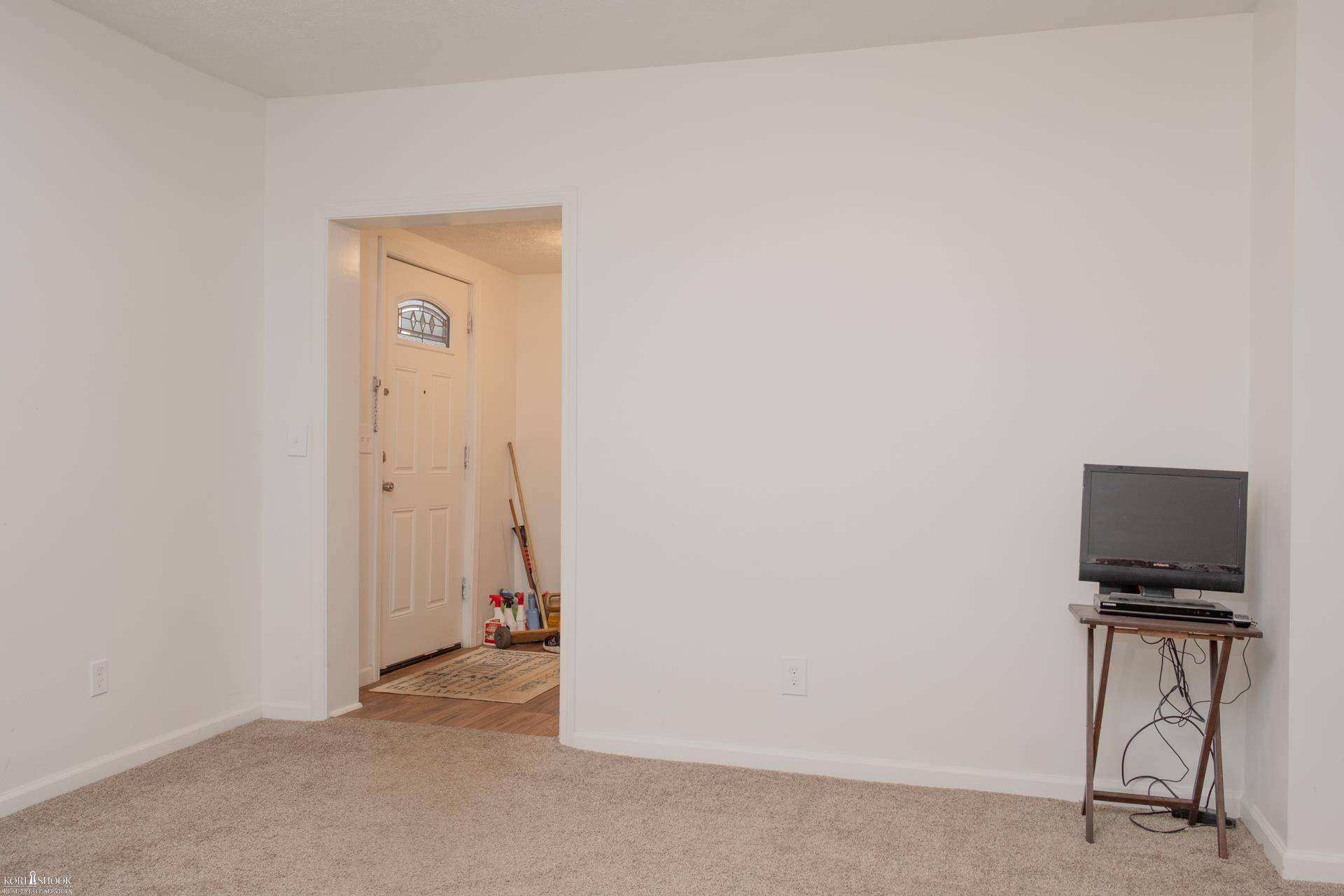 Durand, MI 48429,209 S Division ST