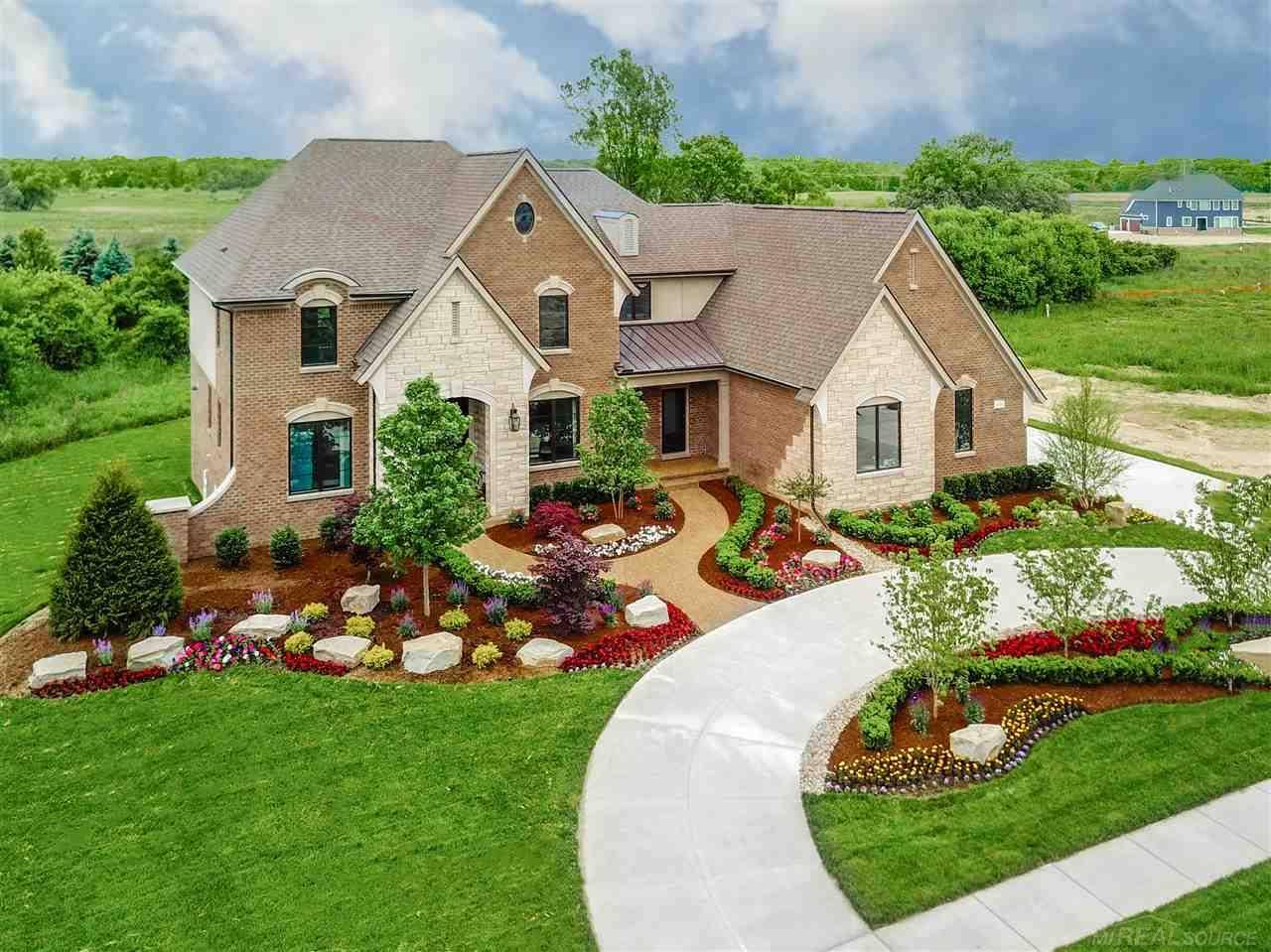 Oakland Twp, MI 48363,3369 Dursly CT