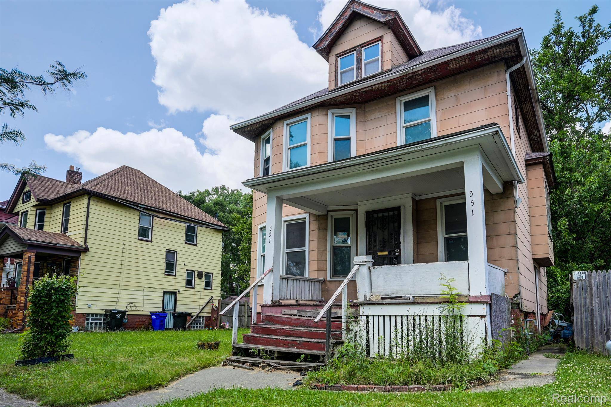 Detroit, MI 48202,551 ENGLEWOOD ST