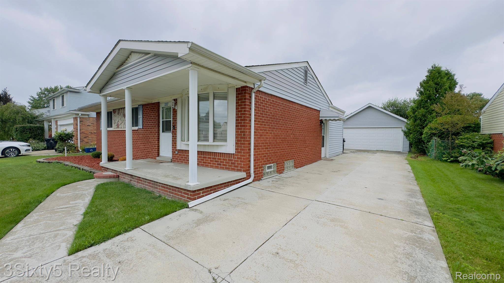 Woodhaven, MI 48183,22527 DEVONSHIRE ST