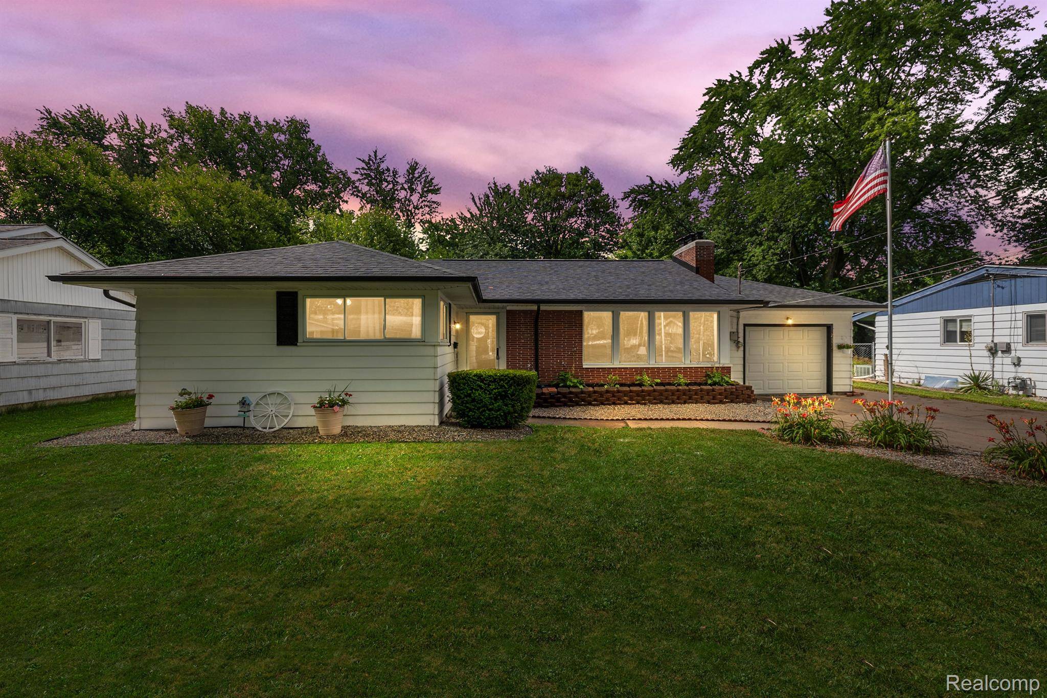 Saginaw, MI 48602,2153 HEATHER LN