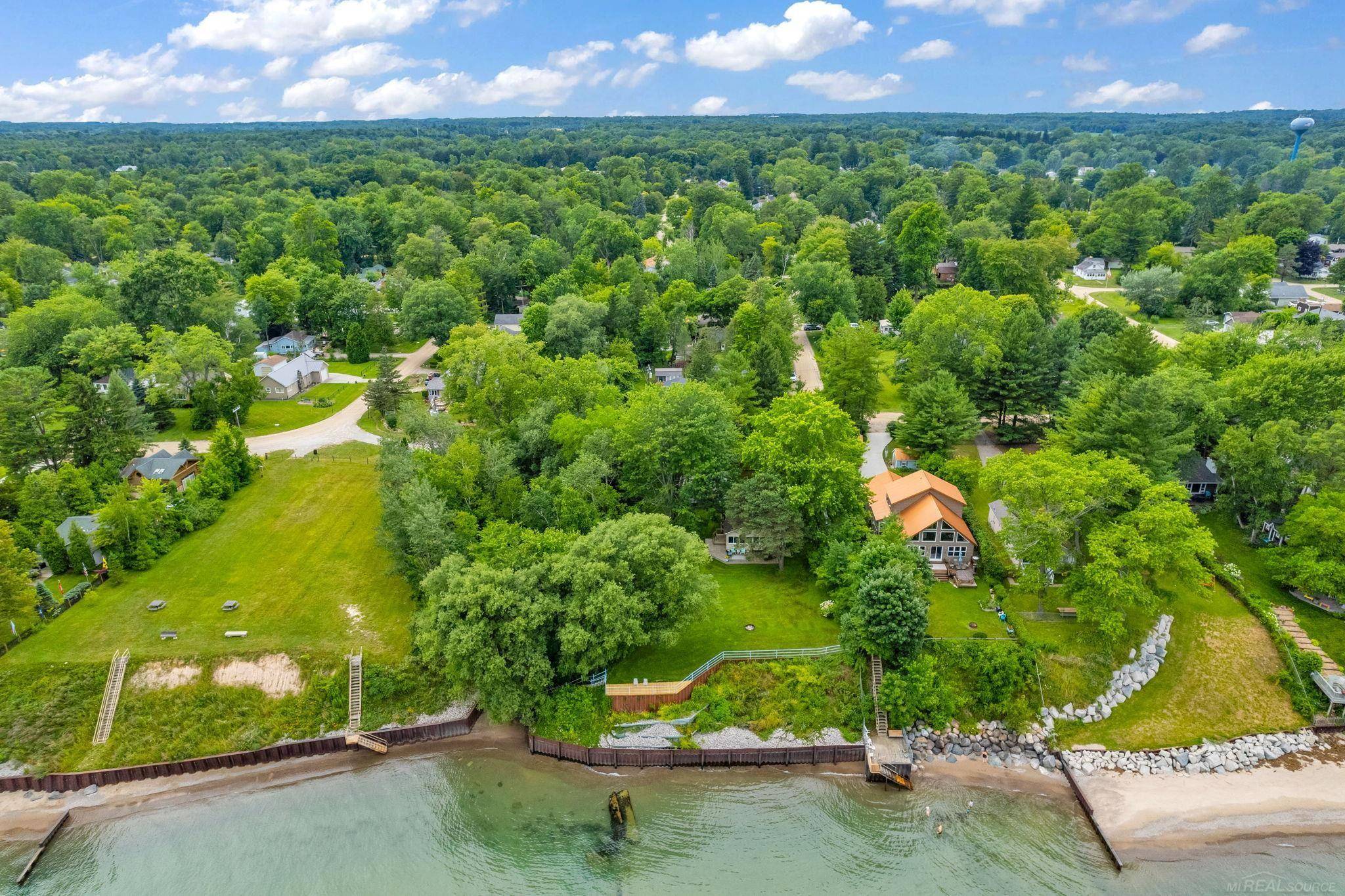 Lexington, MI 48450,7395 Lakeview DR