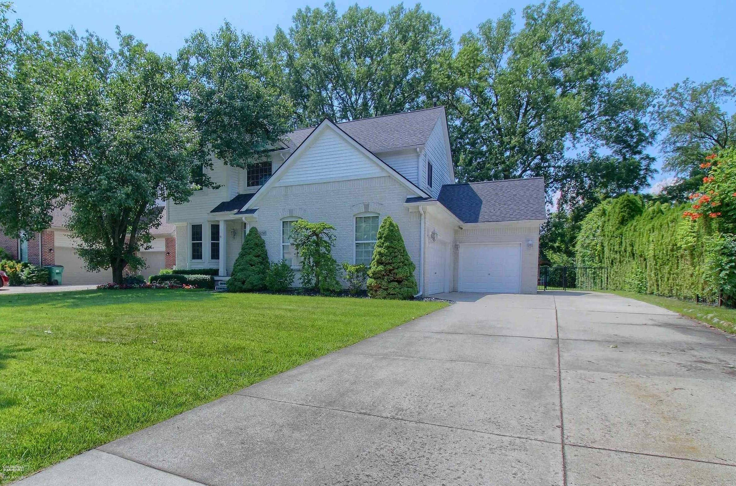 Harrison Twp, MI 48045,39291 Worthington CT