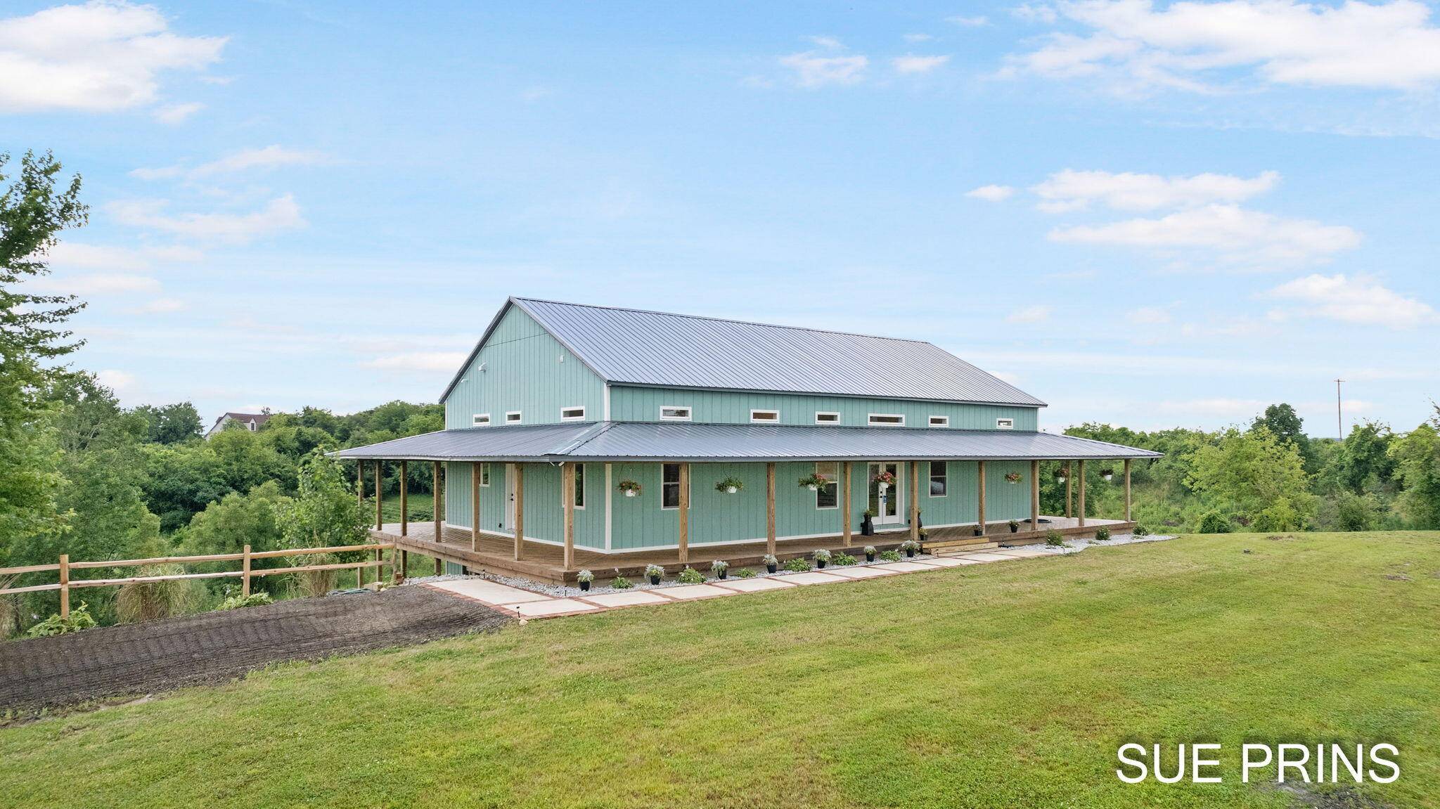 Casnovia, MI 49318,1748 Newaygo RD