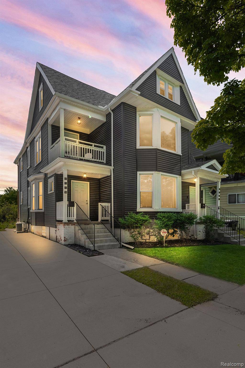 Detroit, MI 48214,2179 SHERIDAN ST