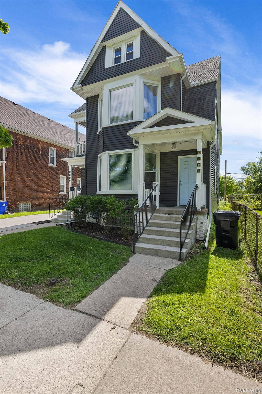 Detroit, MI 48214,2179 SHERIDAN ST