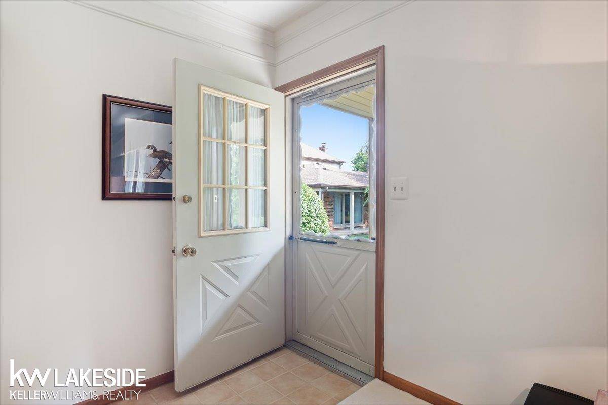 Utica, MI 48315,49266 Ashley CT