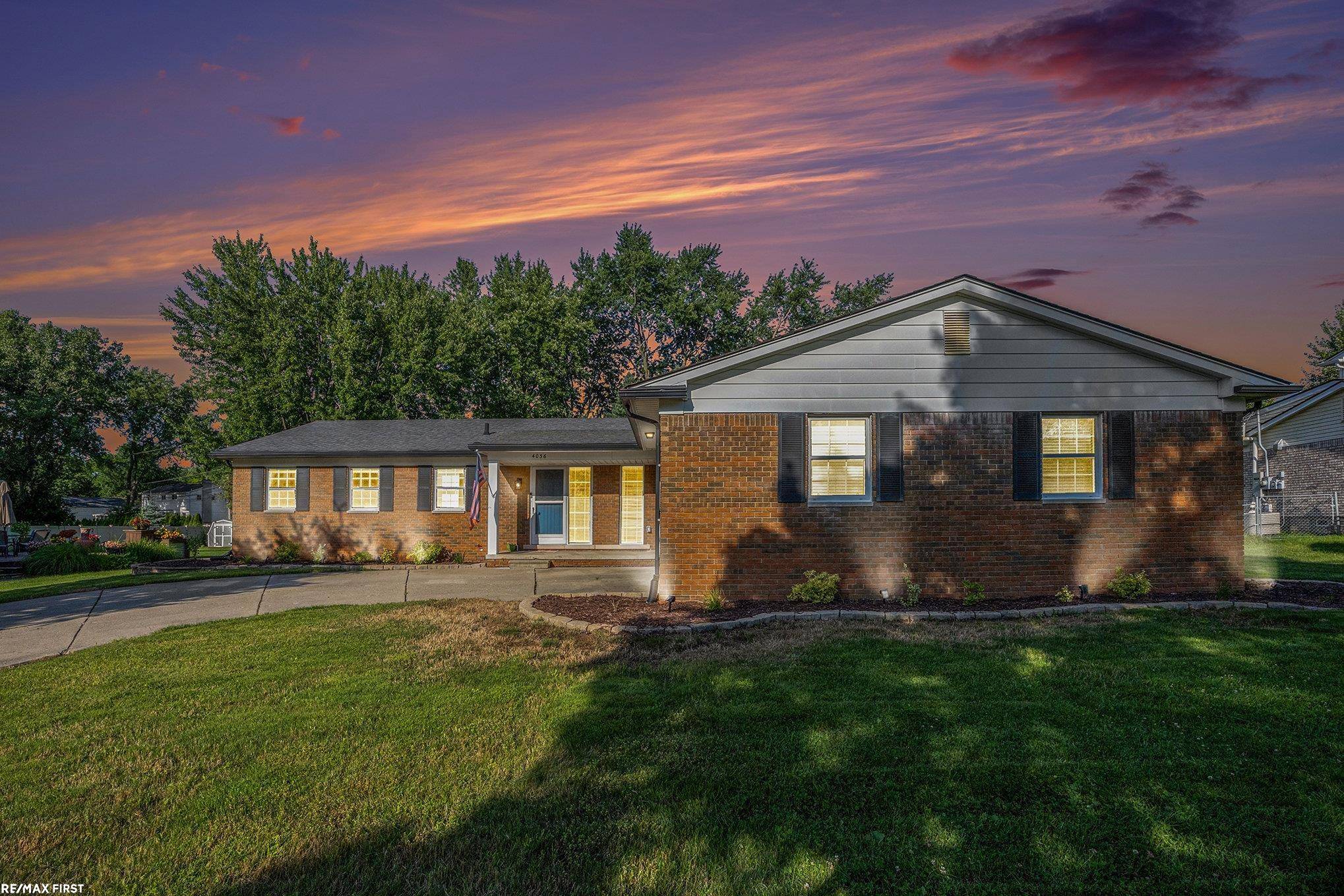 Troy, MI 48098,4036 Wentworth DR