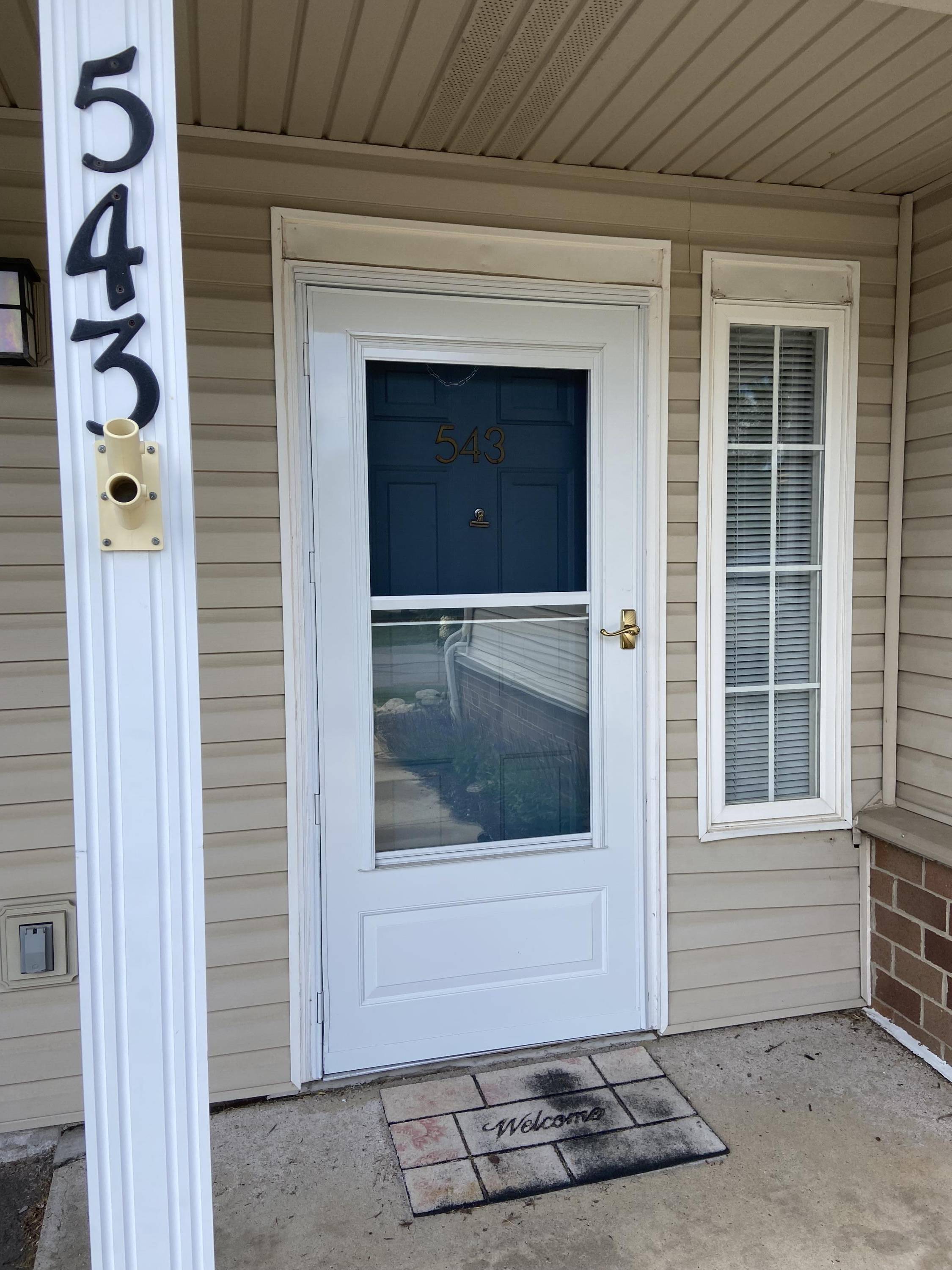 Saline, MI 48176,543 Lancaster CT