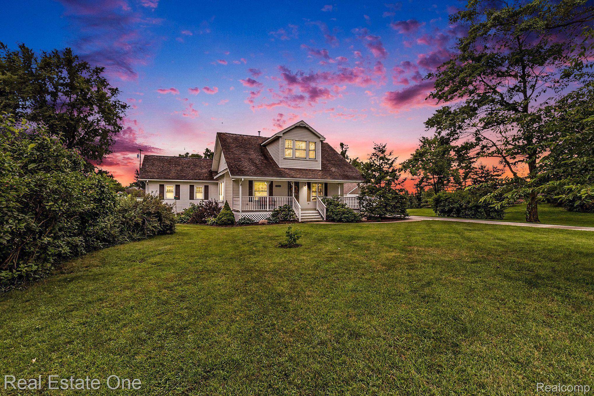 White Lake, MI 48383,5940 WHITE LAKE RD