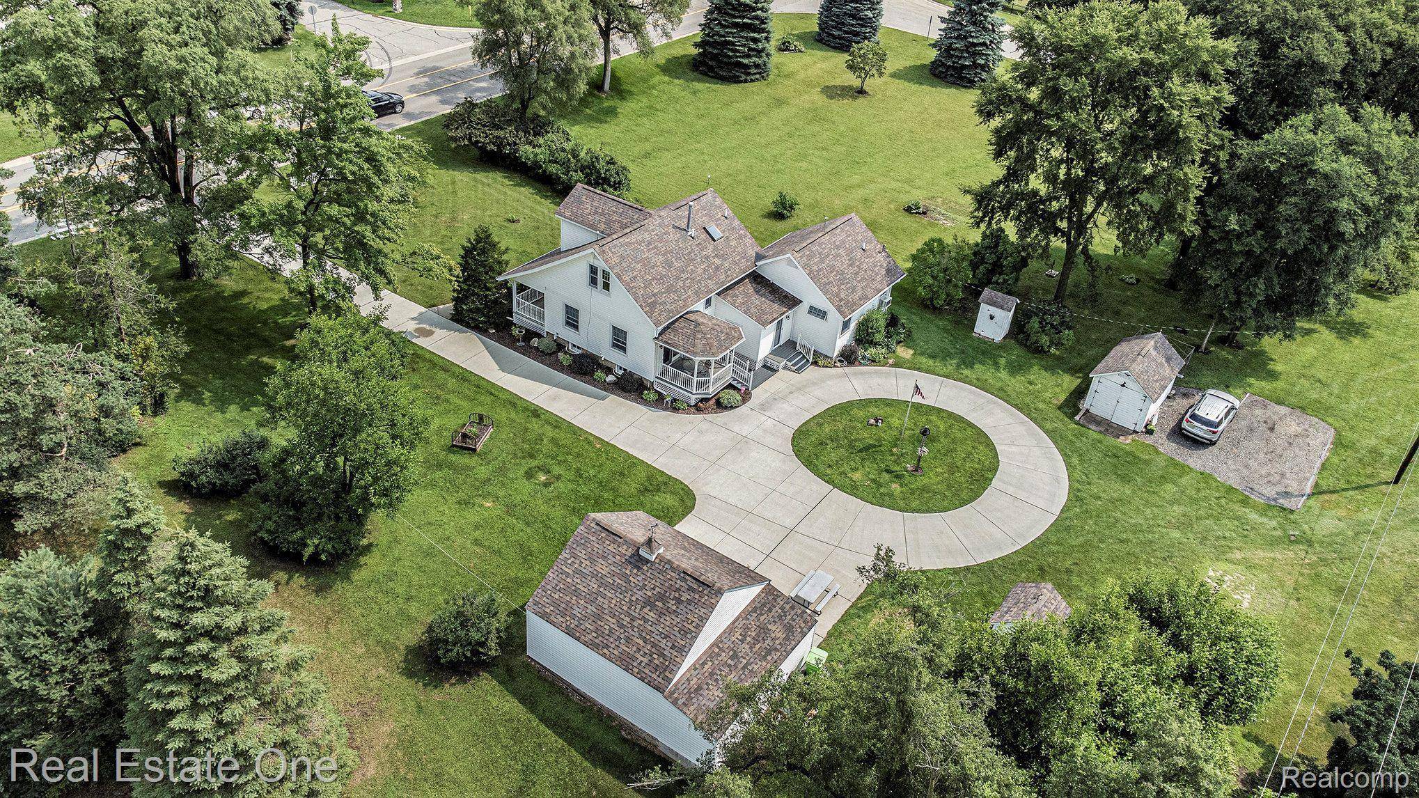 White Lake, MI 48383,5940 WHITE LAKE RD