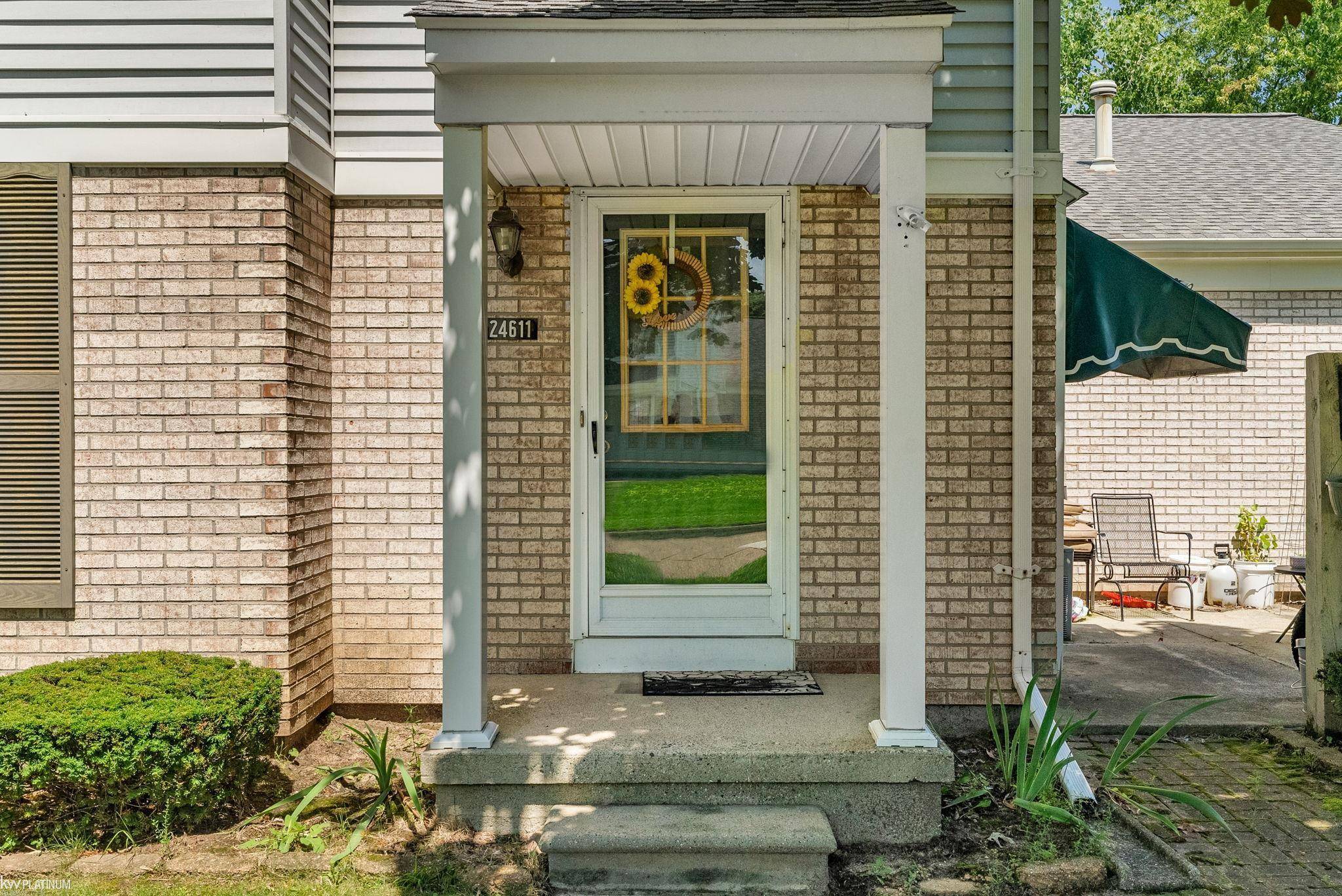 Harrison Twp, MI 48045,24611 Lake Meadow DR