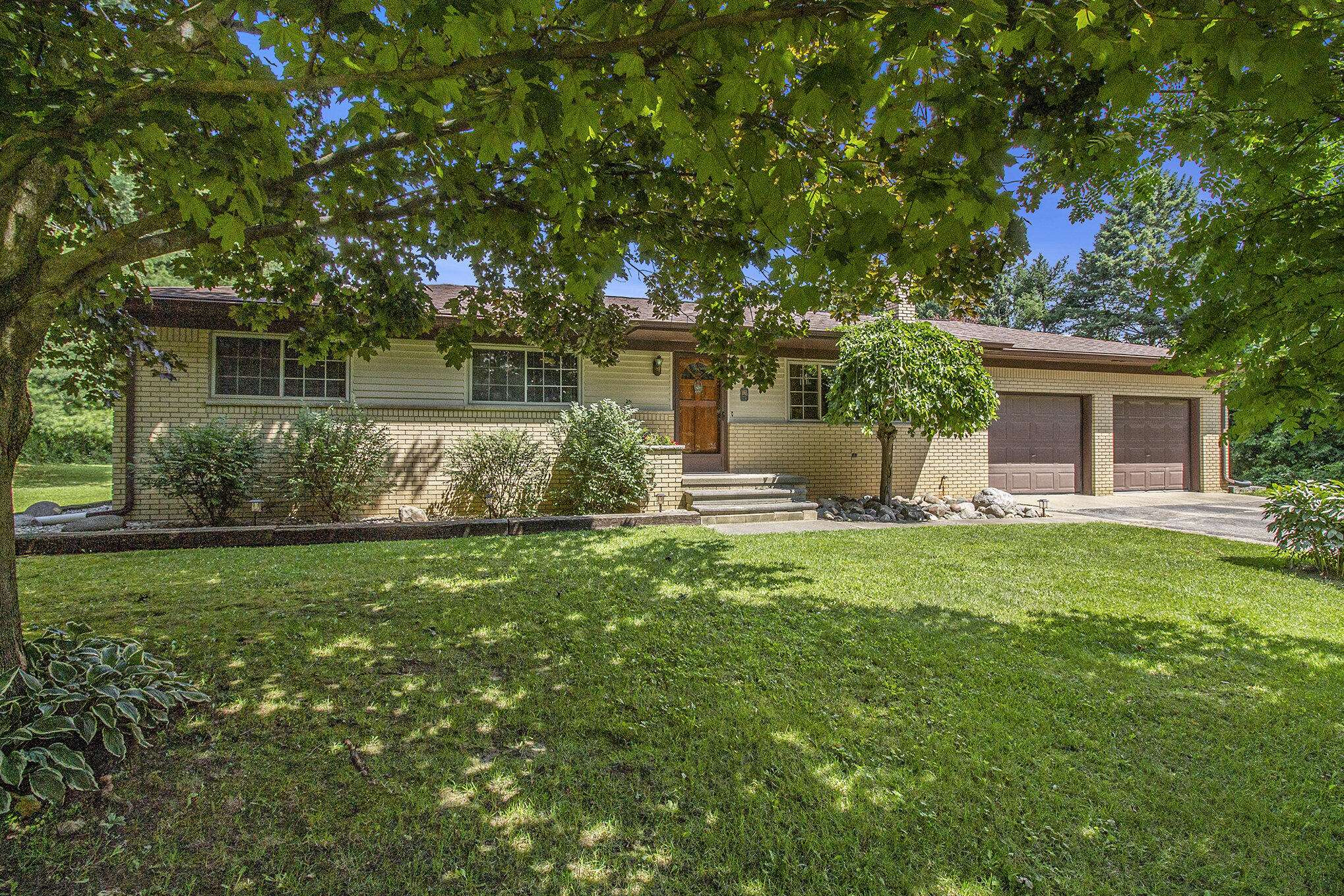 Howell, MI 48843,120 Keddle RD