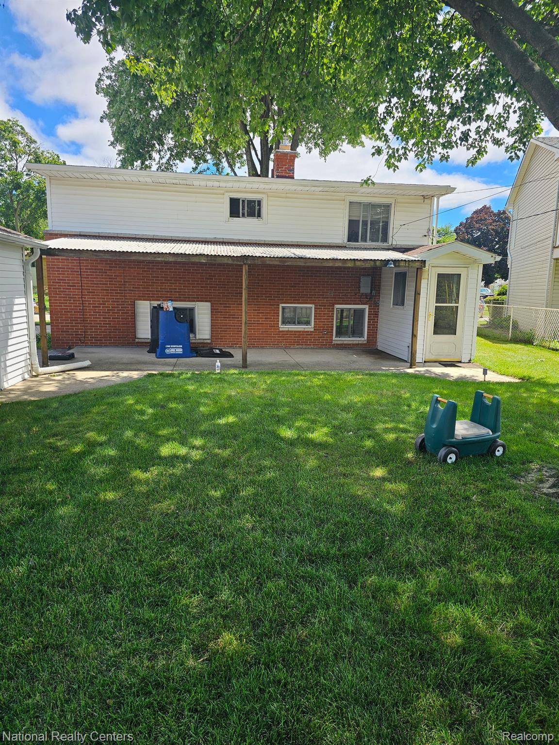 Westland, MI 48185,6669 REDMAN ST