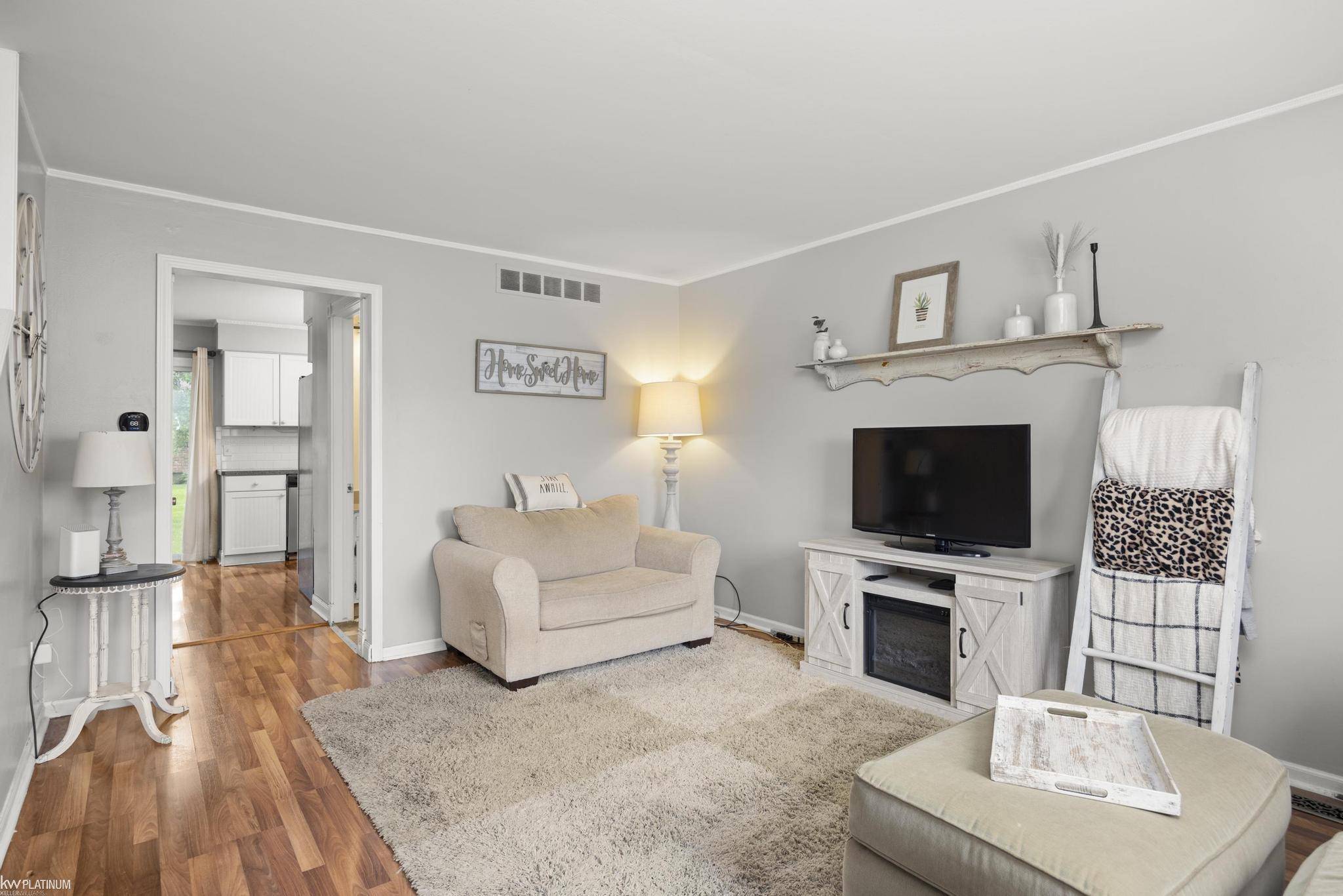 Harrison Twp, MI 48045,28070 COLERIDGE ST