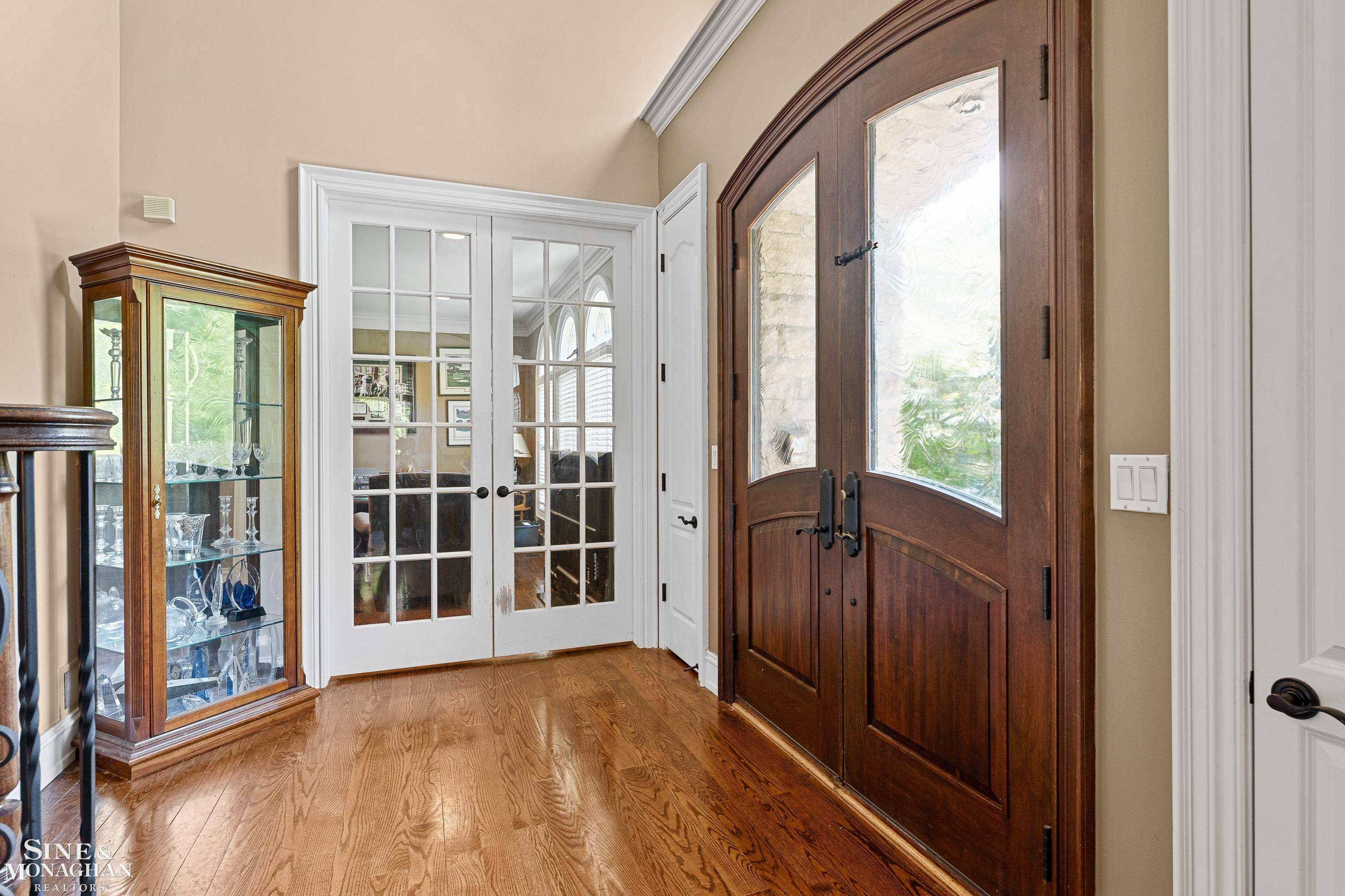 Grosse Pointe Park, MI 48230,1036 Whittier RD