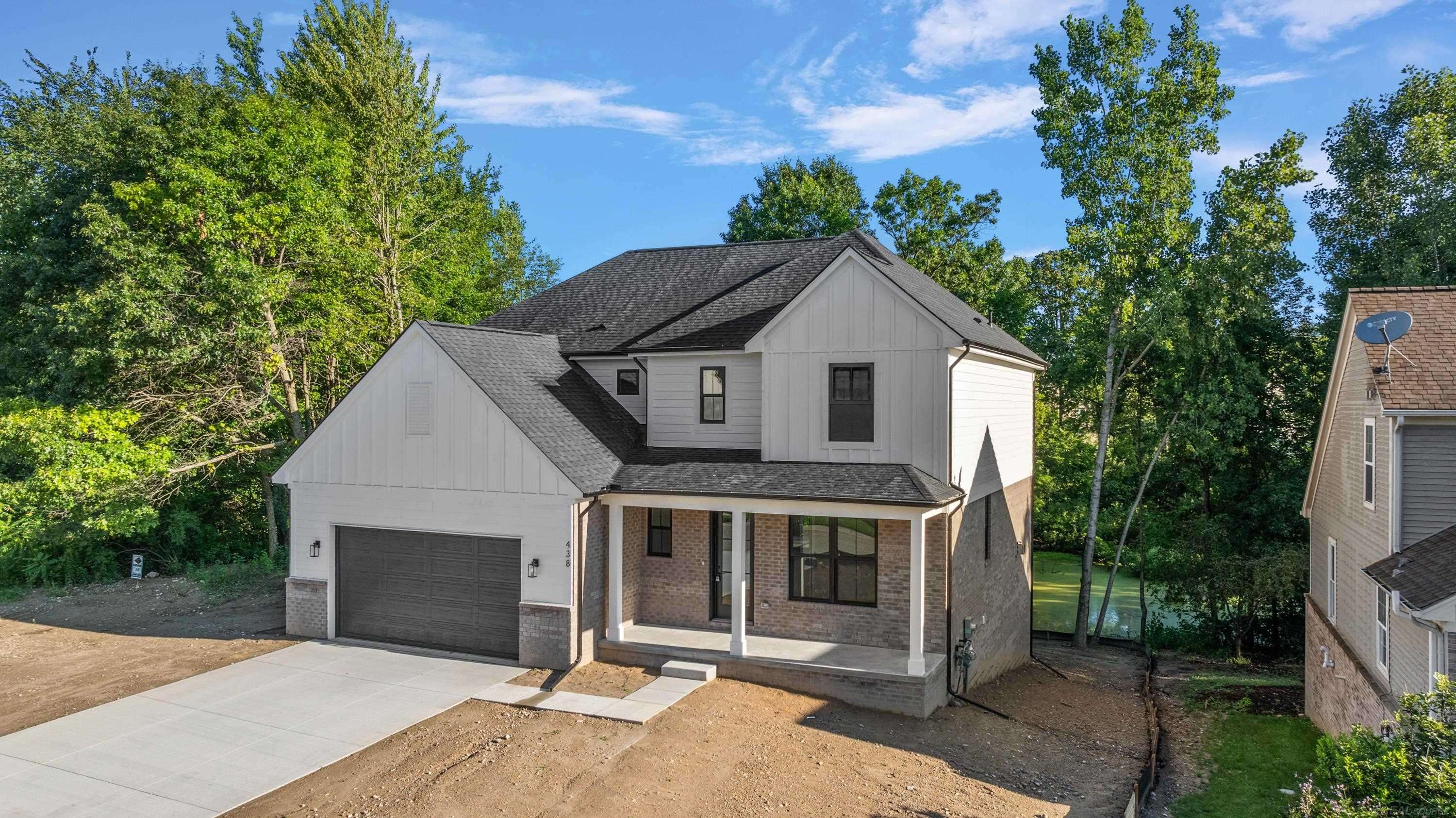 Orion Twp, MI 48359,438 Green Hill AVE