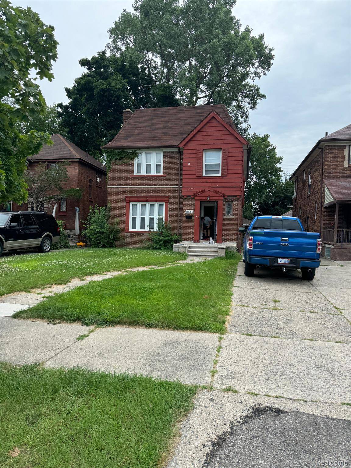 17524 WOODINGHAM DR, Detroit, MI 48221