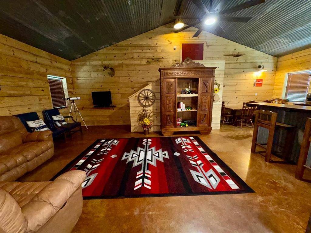 Megargel, TX 76370,323 Slaughter Road