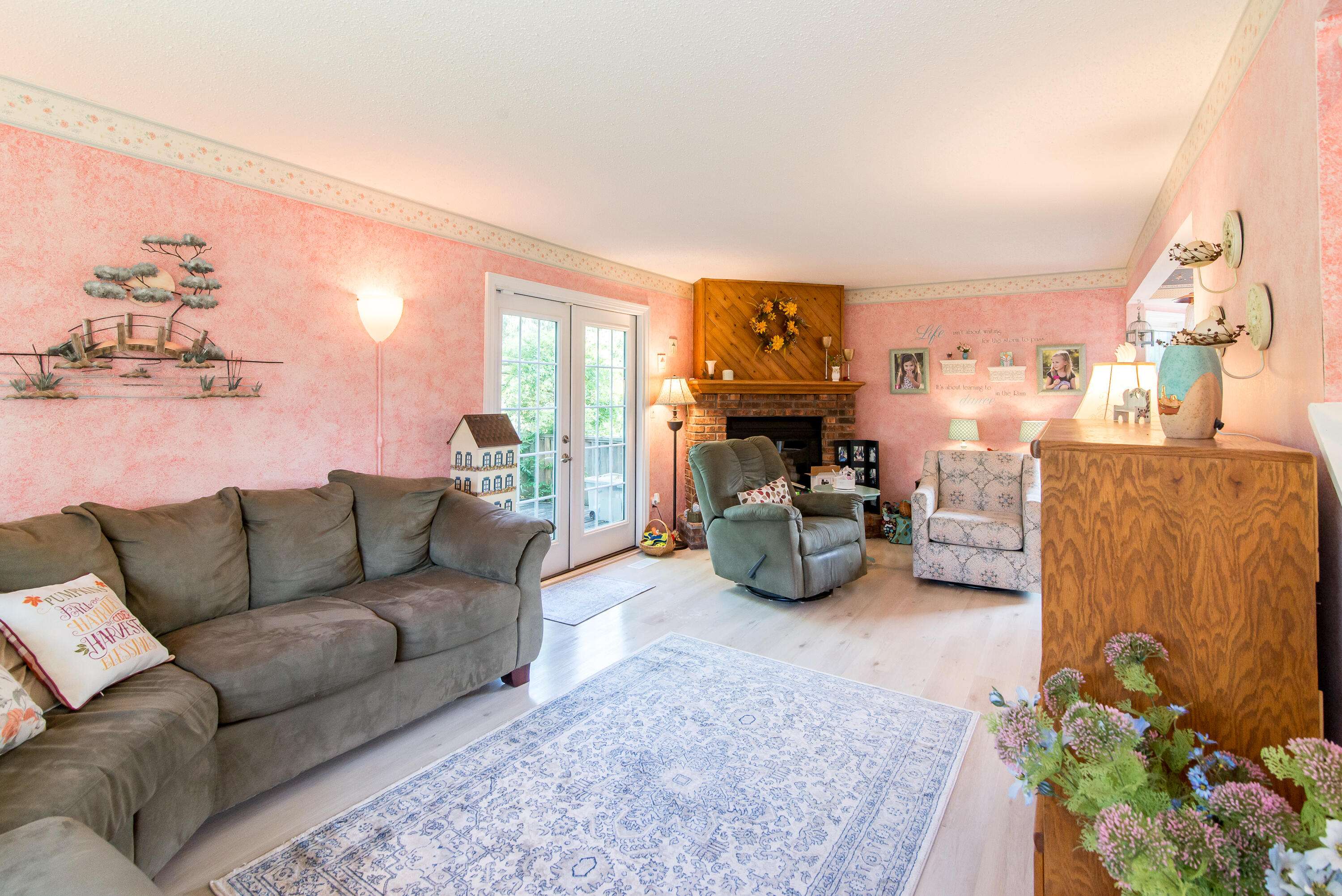 Saline, MI 48176,6637 Heatheridge DR