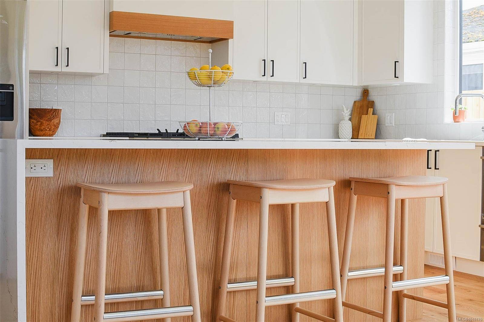 Parksville, BC V9P 1E1,327 Wisteria St