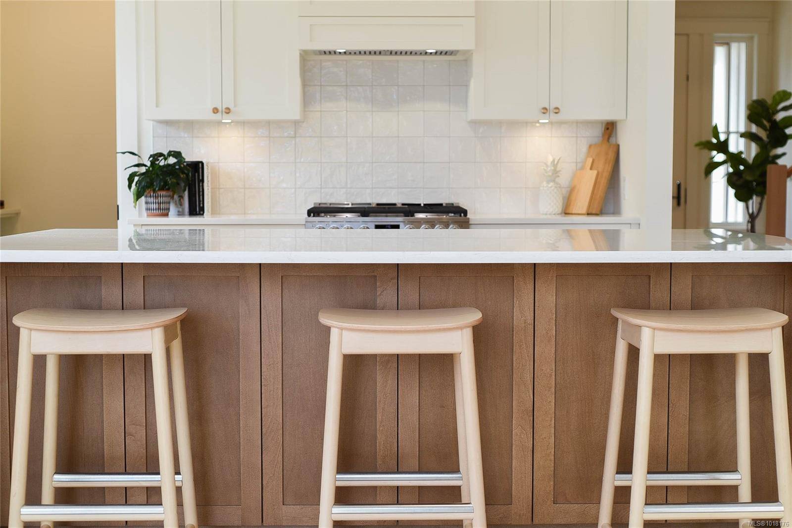 Parksville, BC V9P 1C7,318 Willow St