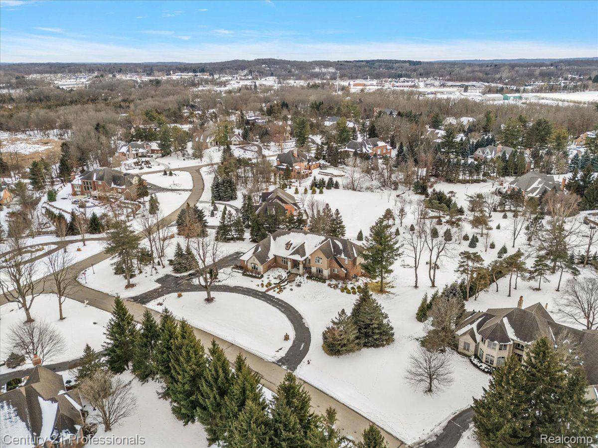 Clarkston, MI 48348,8309 HIGH MEADOW TRL