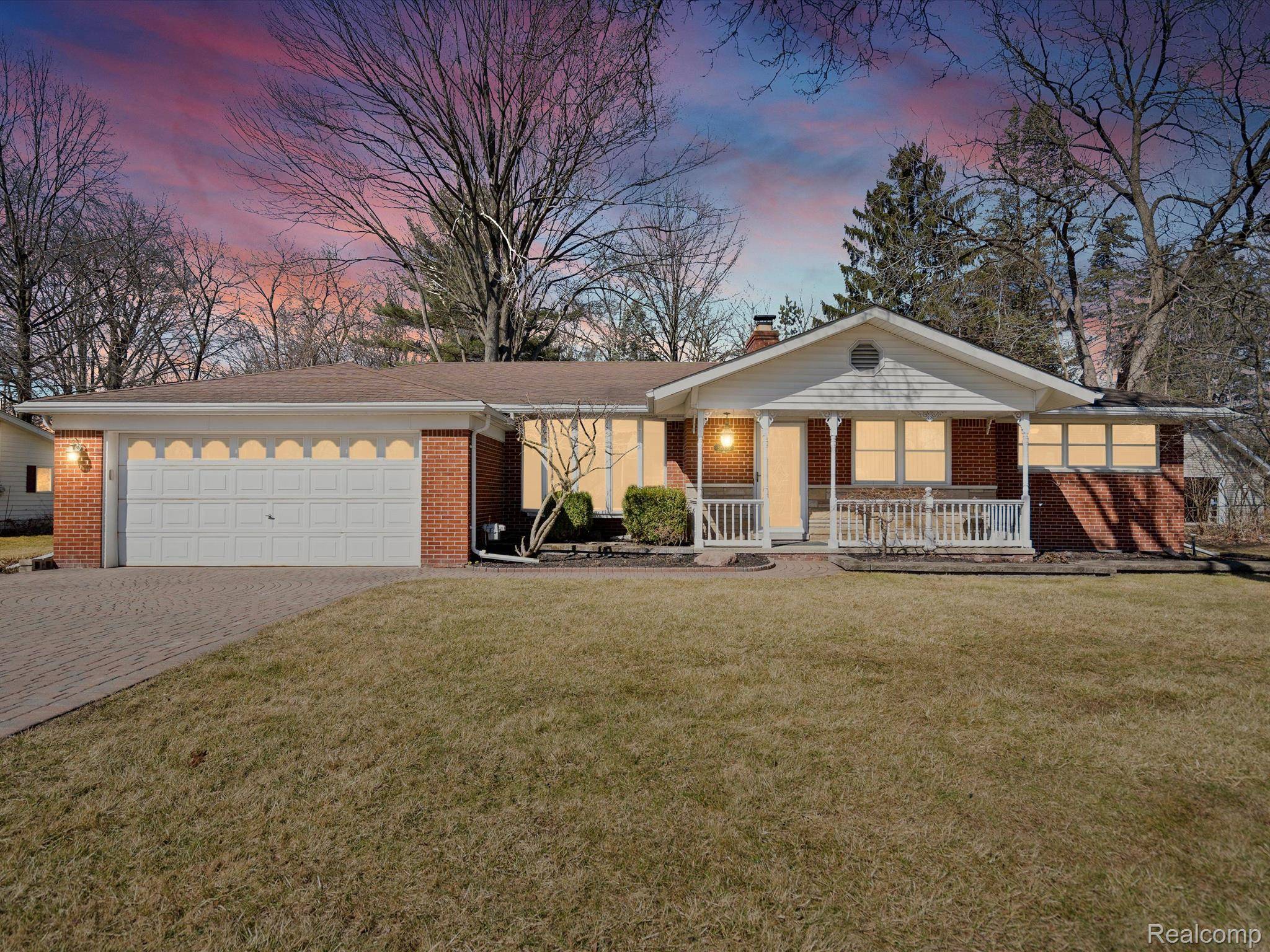 Clinton Township, MI 48036,38335 NEWCASTLE ST