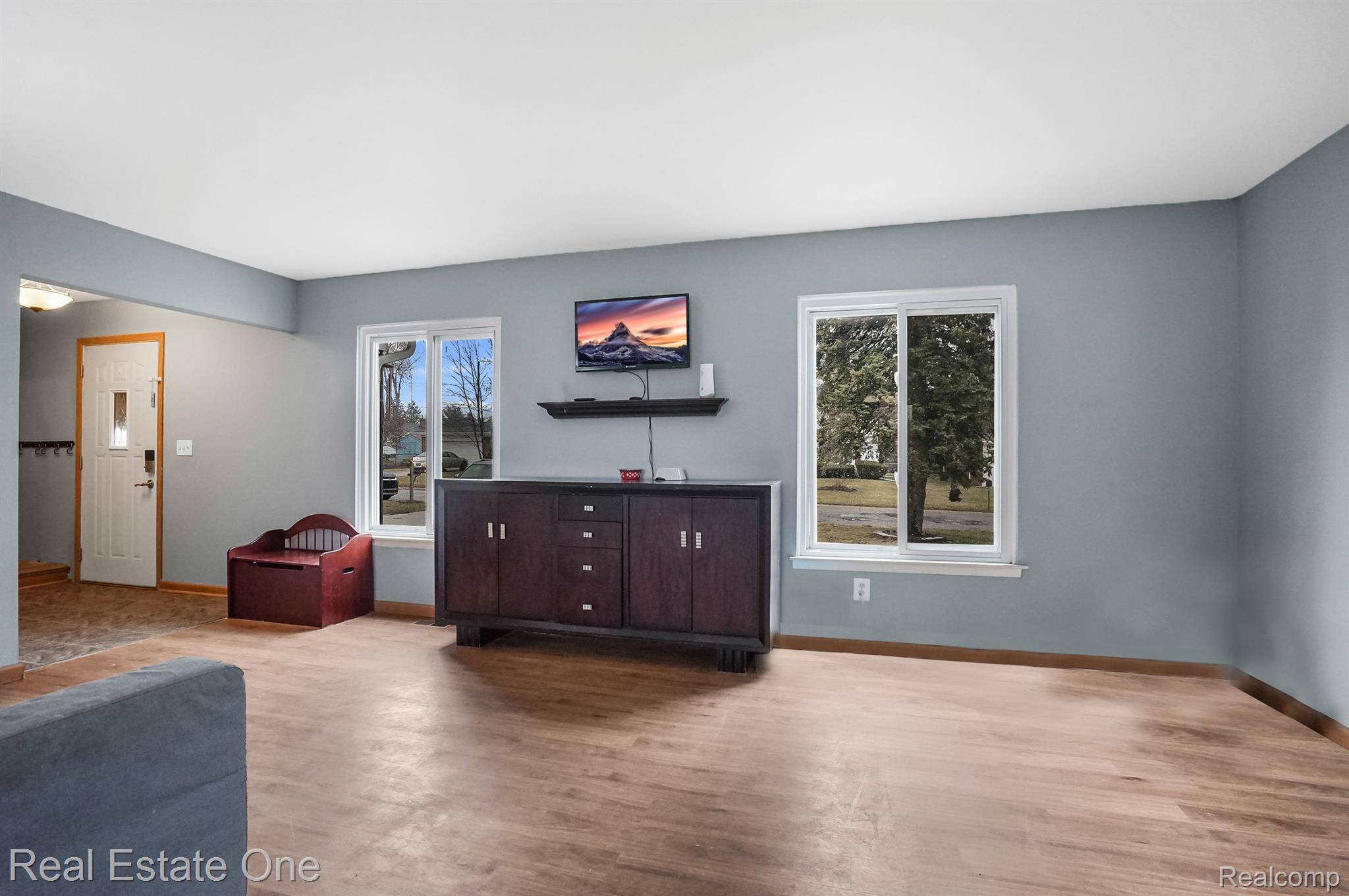 Grand Blanc, MI 48439,5132 WISHING WELL DR