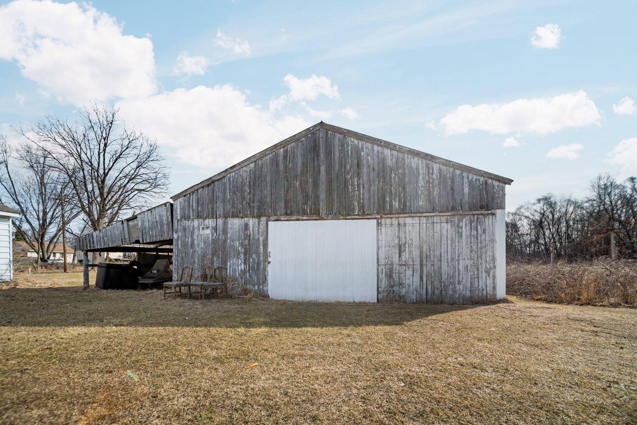 Ypsilanti, MI 48198,218 Outer LN