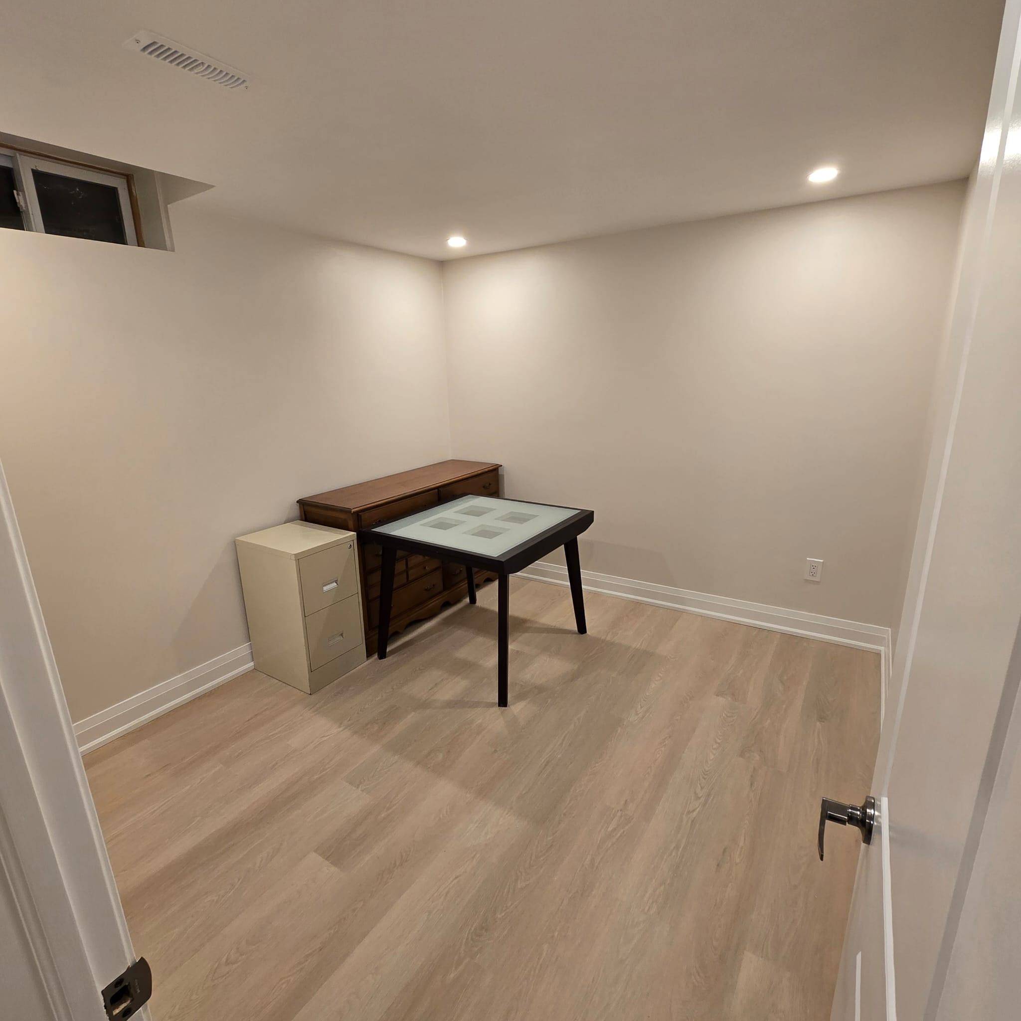 Markham, ON L3T 7C8,129 Huntington Park DR