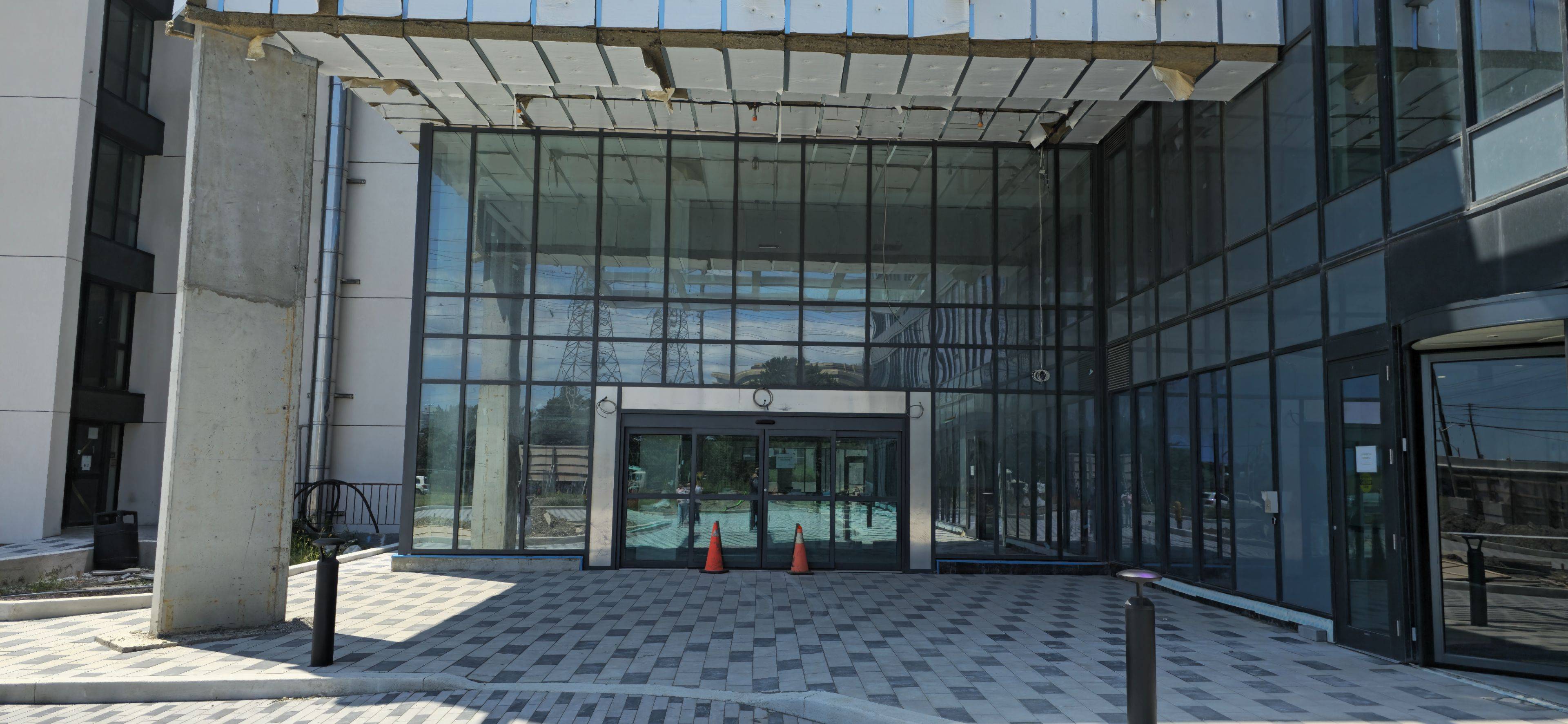 Toronto W10, ON M9W 1J1,600 Dixon RD #115