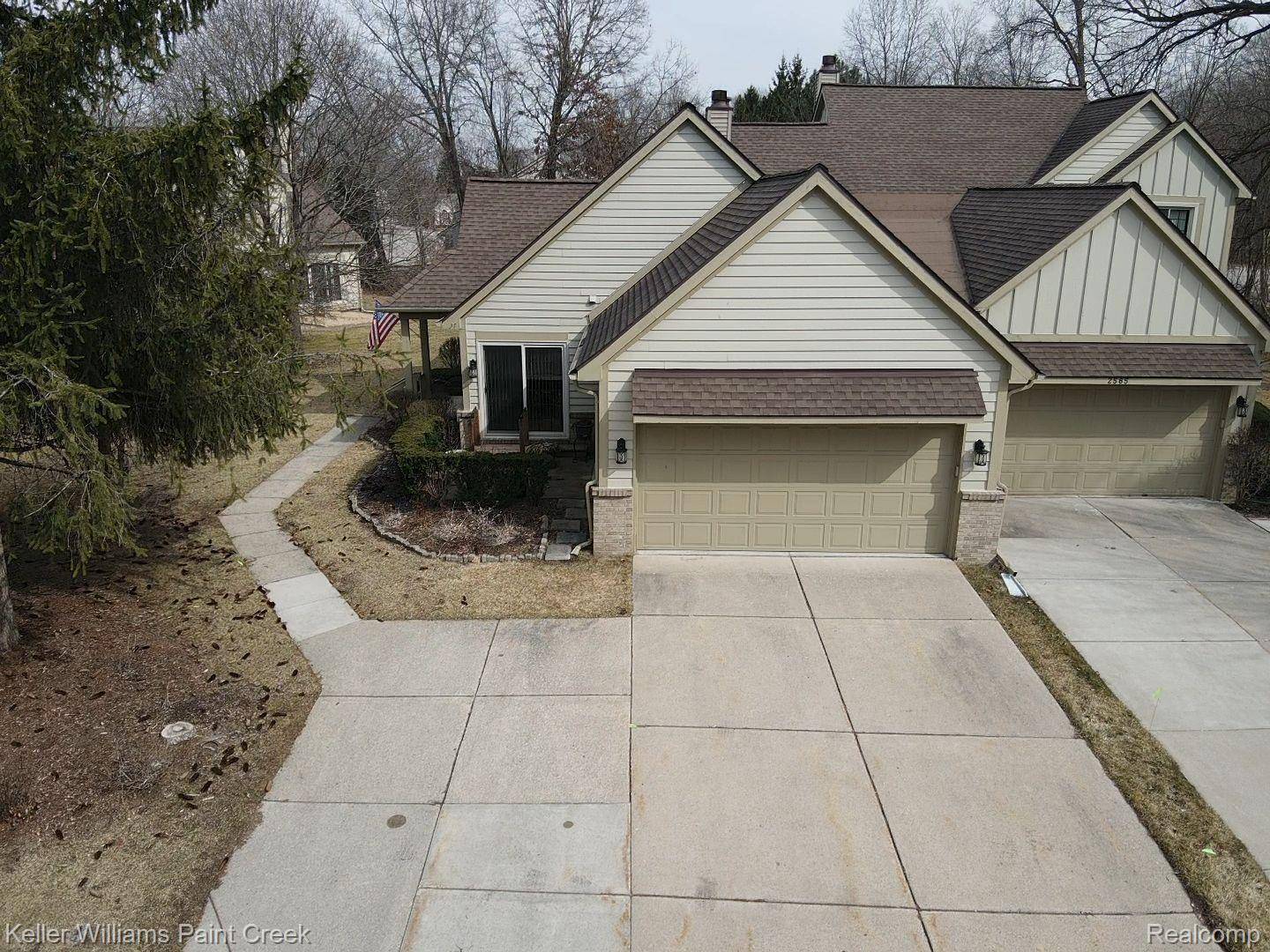 Wixom, MI 48393,2569 MAPLE FOREST DR