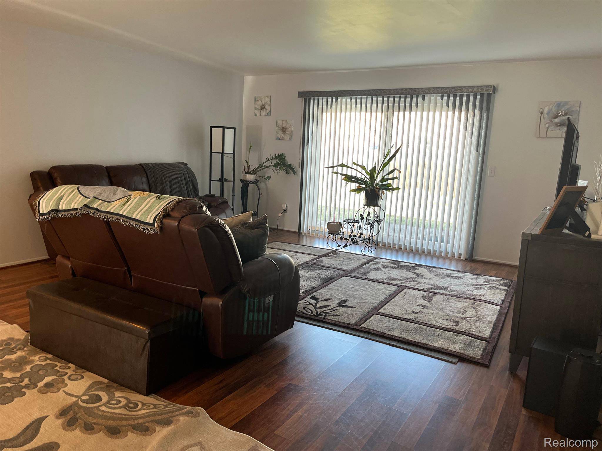 Southfield, MI 48034,25924 FRANKLIN POINTE DR