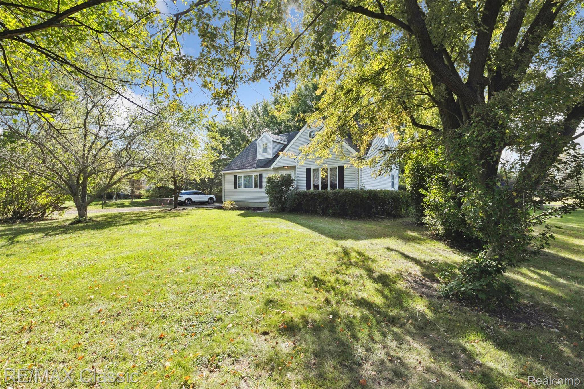 Canton, MI 48188,49035 Geddes RD