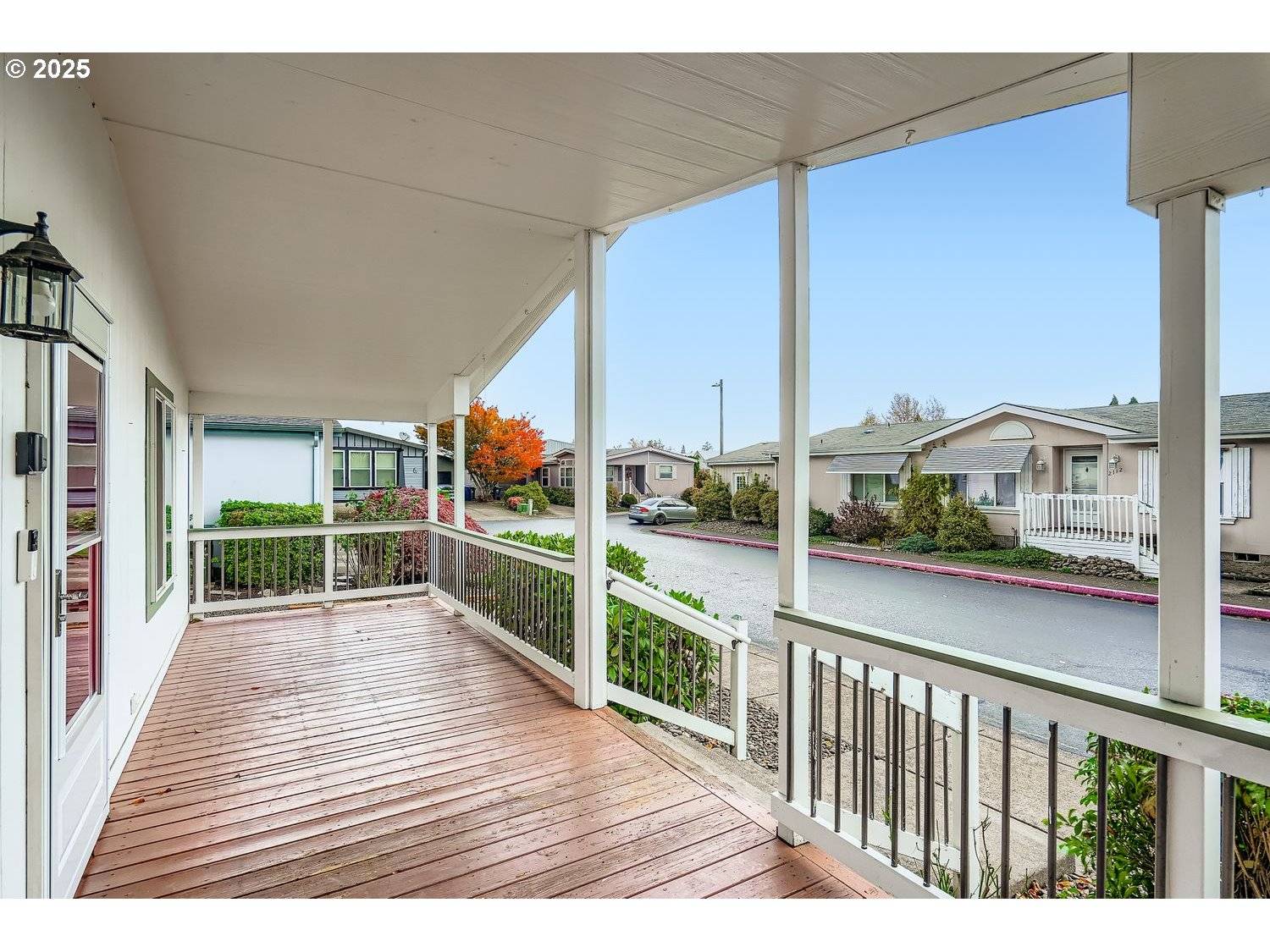 Salem, OR 97305,2111 PIPPIN ST NE