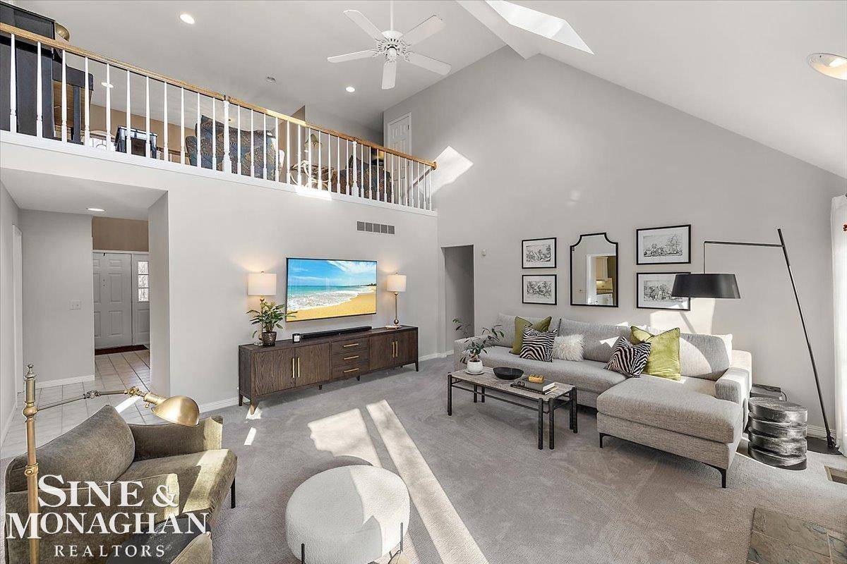 Harrison Twp, MI 48045,27010 Hickory ST