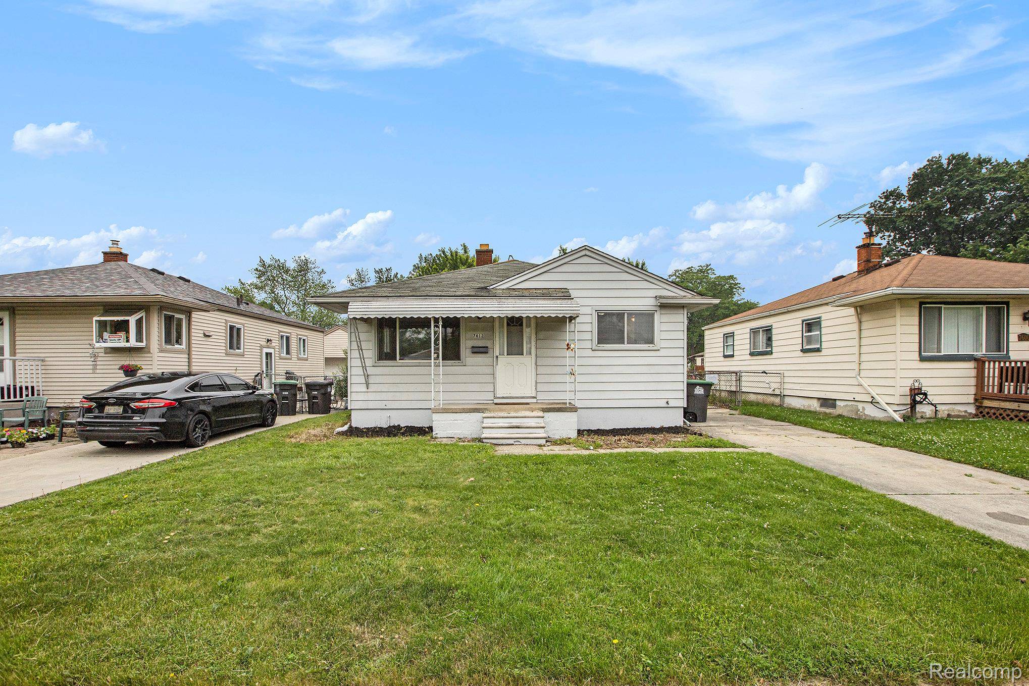 Taylor, MI 48180,7612 Clippert ST