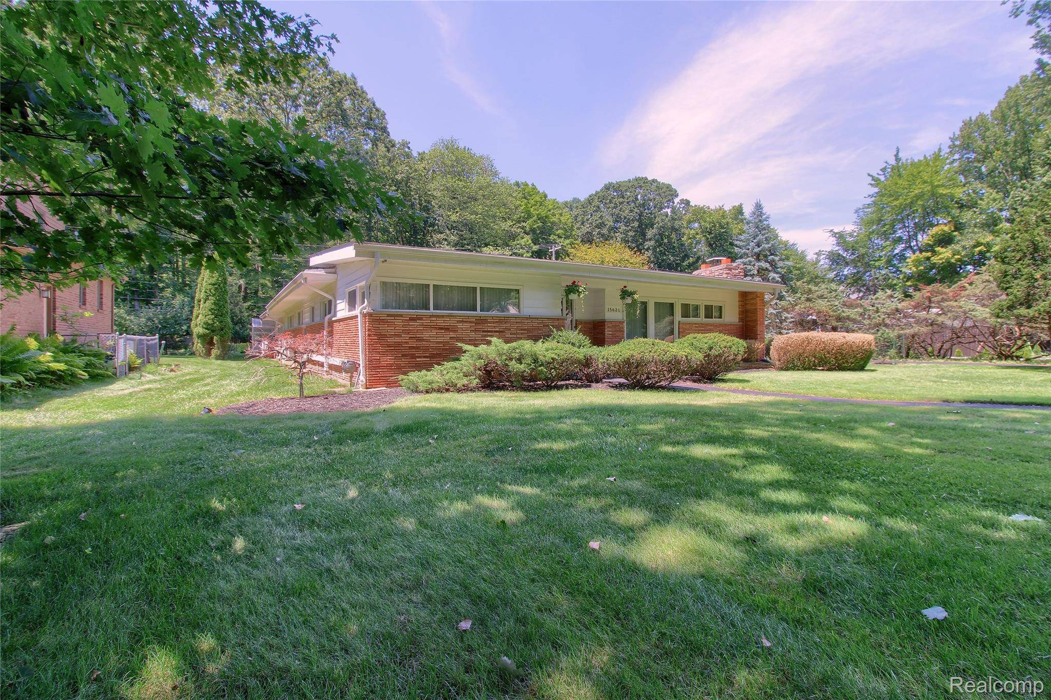 Livonia, MI 48154,15621 Hidden LN