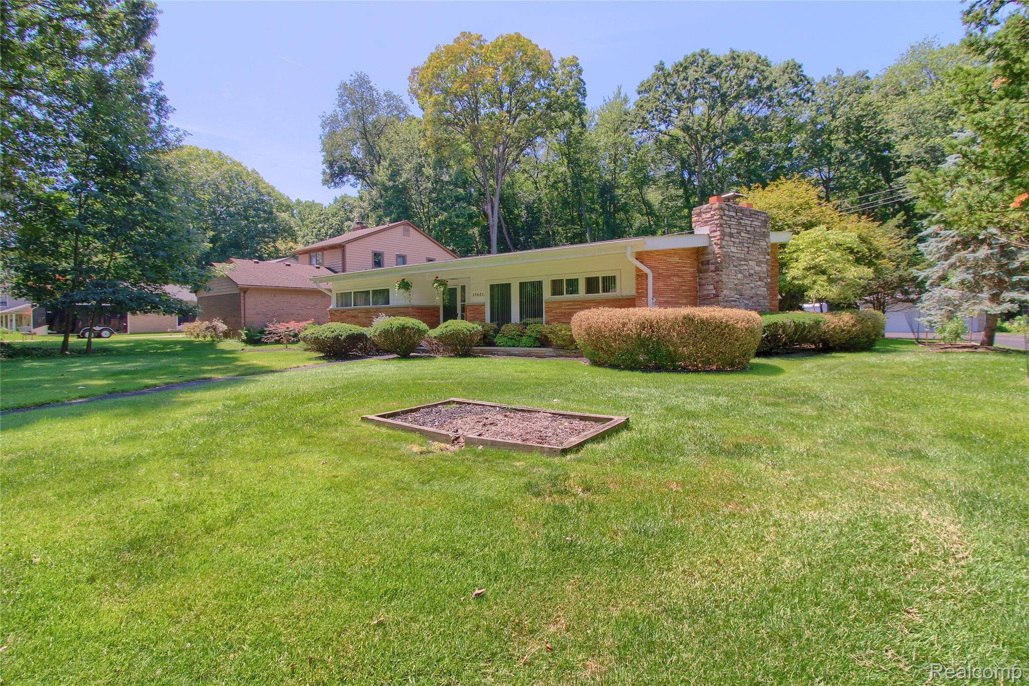 Livonia, MI 48154,15621 Hidden LN