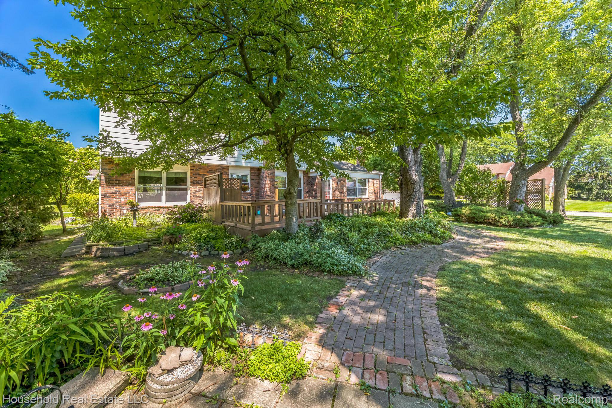 Farmington Hills, MI 48336,25819 Branchaster RD