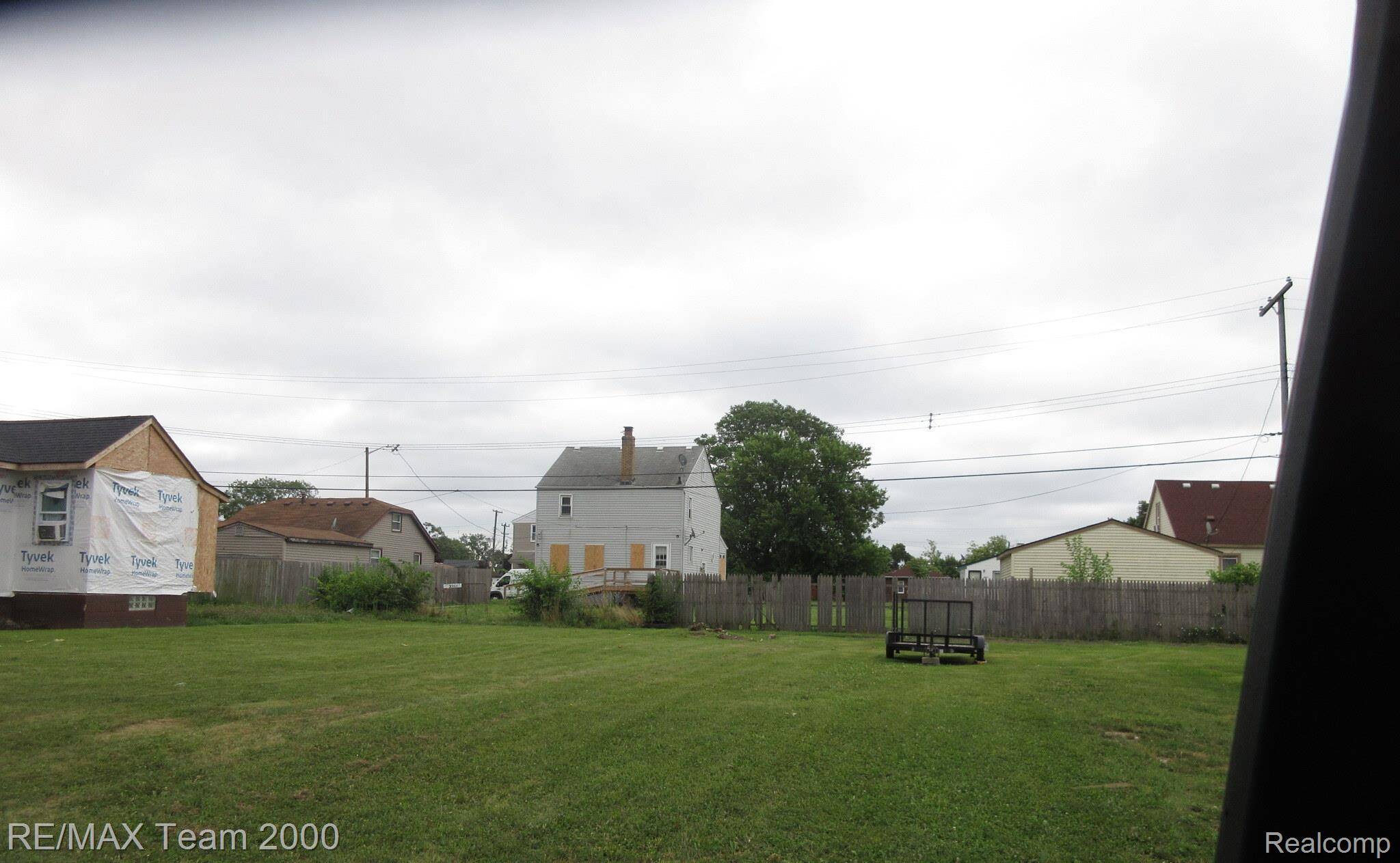 Ecorse, MI 48229,3965 13th ST