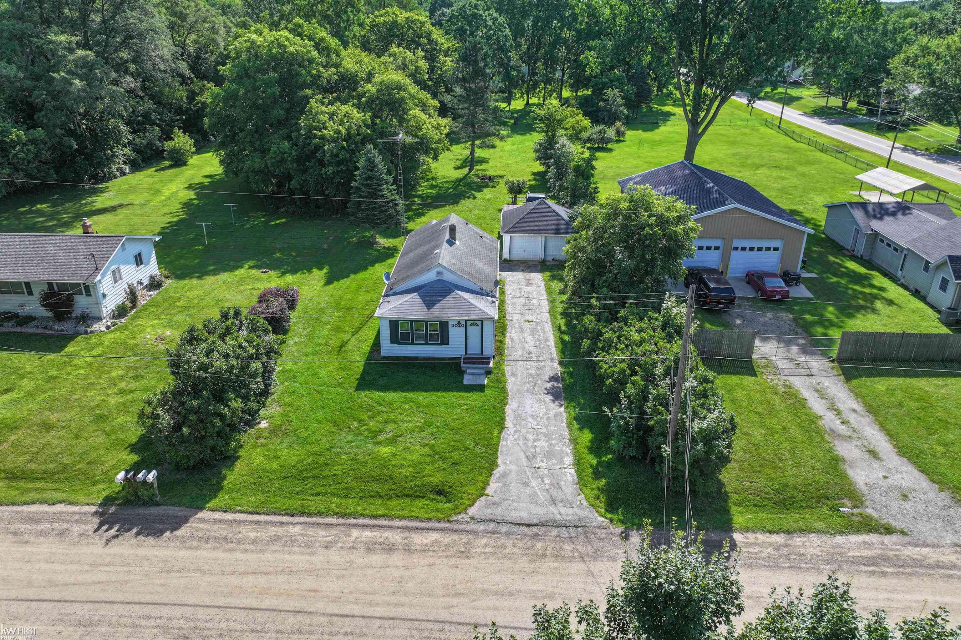 Flint, MI 48506,3020 Stockbridge AVE