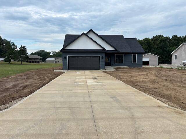 Lawton, MI 49065,64247 Windrose WAY