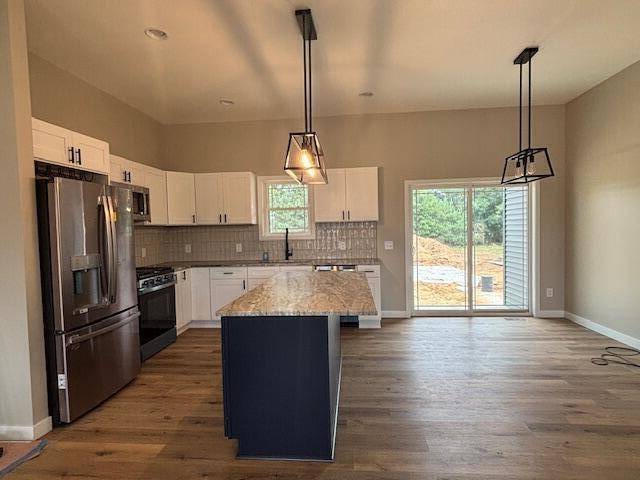 Lawton, MI 49065,64247 Windrose WAY