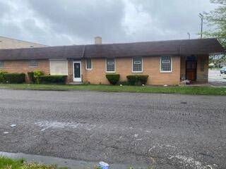 Detroit, MI 48227,15560 Puritan AVE