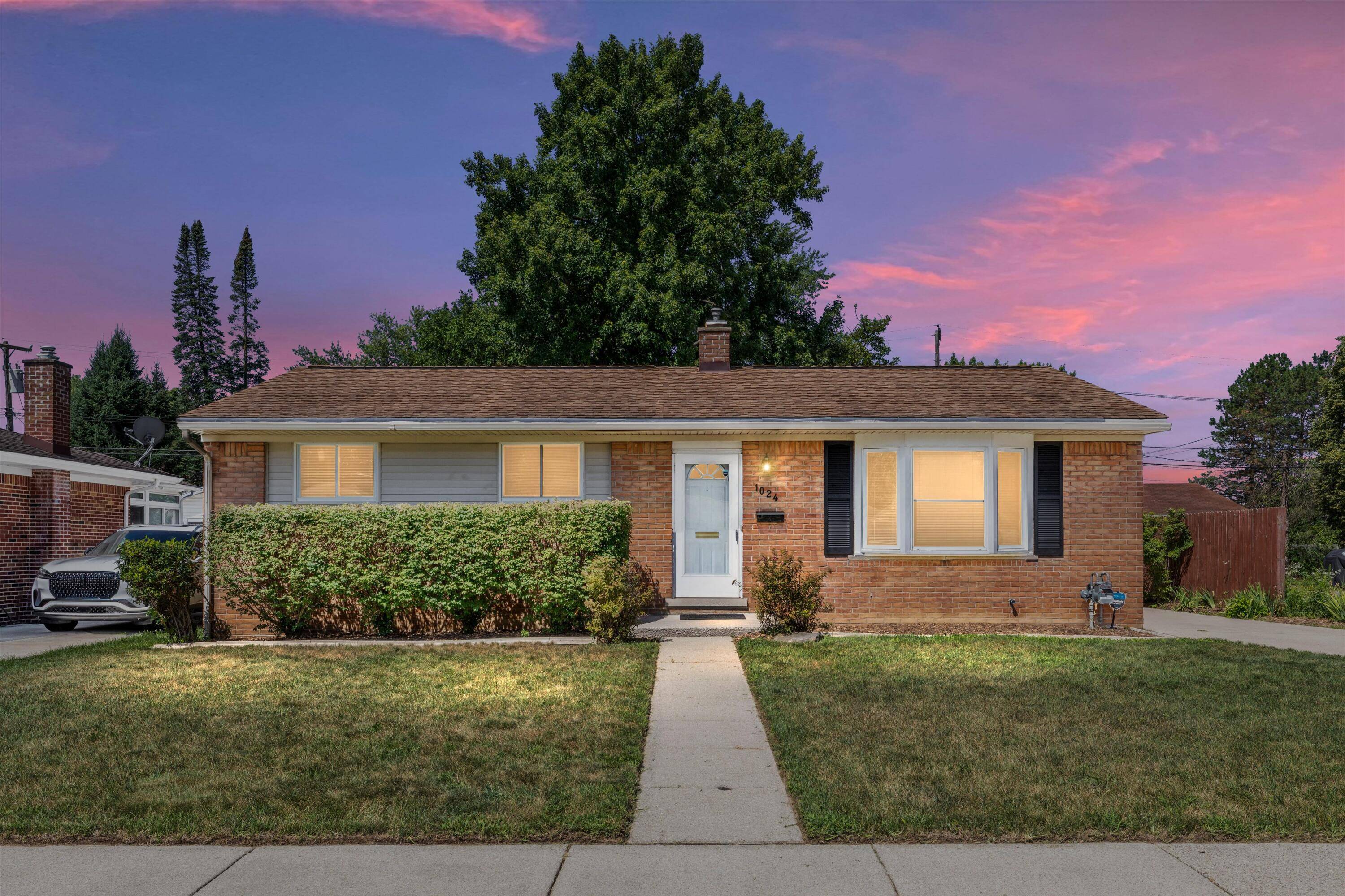 Ypsilanti, MI 48198,1024 Georgina DR