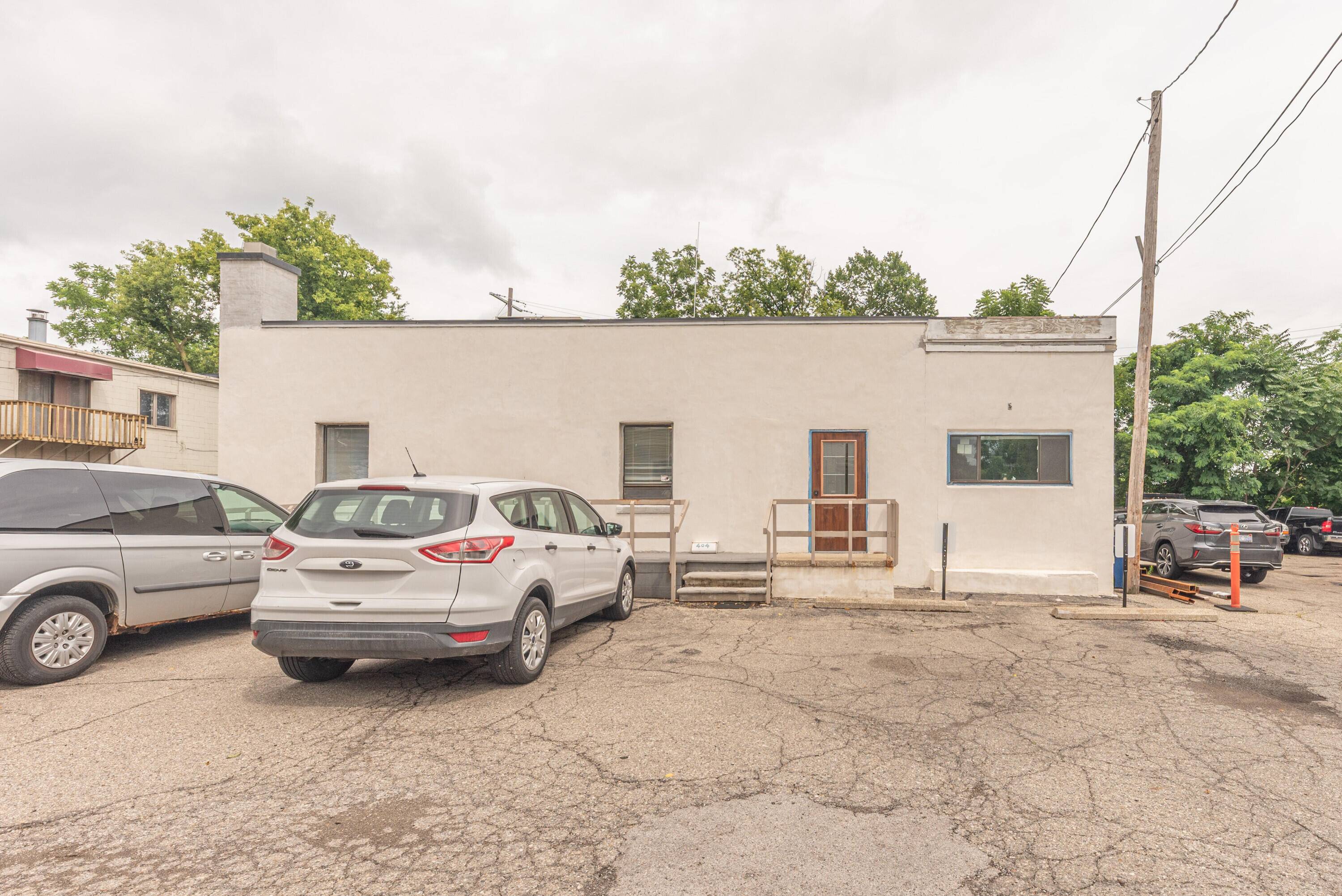 Ann Arbor, MI 48103,404 W Liberty ST